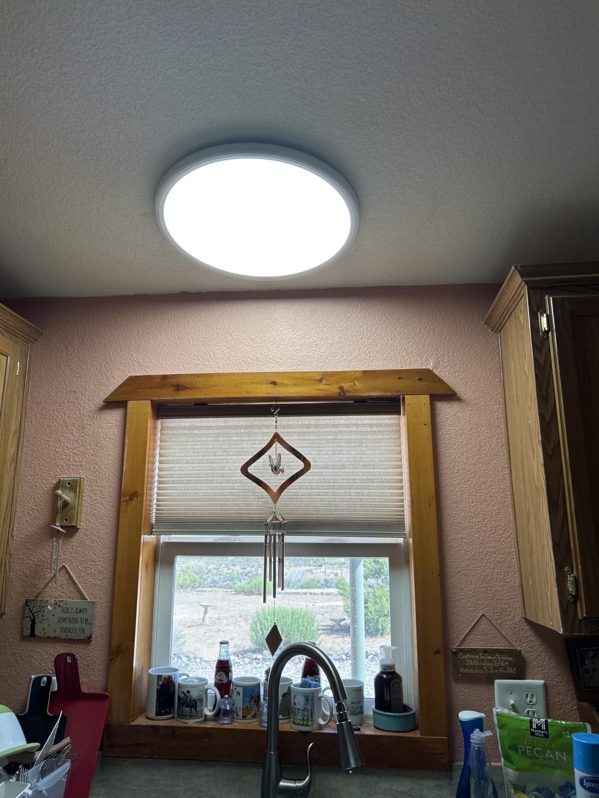 6PACK 3200lm LED Flush Mount Ceiling Light, Super Slim 12 inch LED Ceiling Light, 5000K Daylight LED Ceiling Light for Bedroom, Living Room, Dining Room, Garage and Office (White, Six Pack) customer photo 1