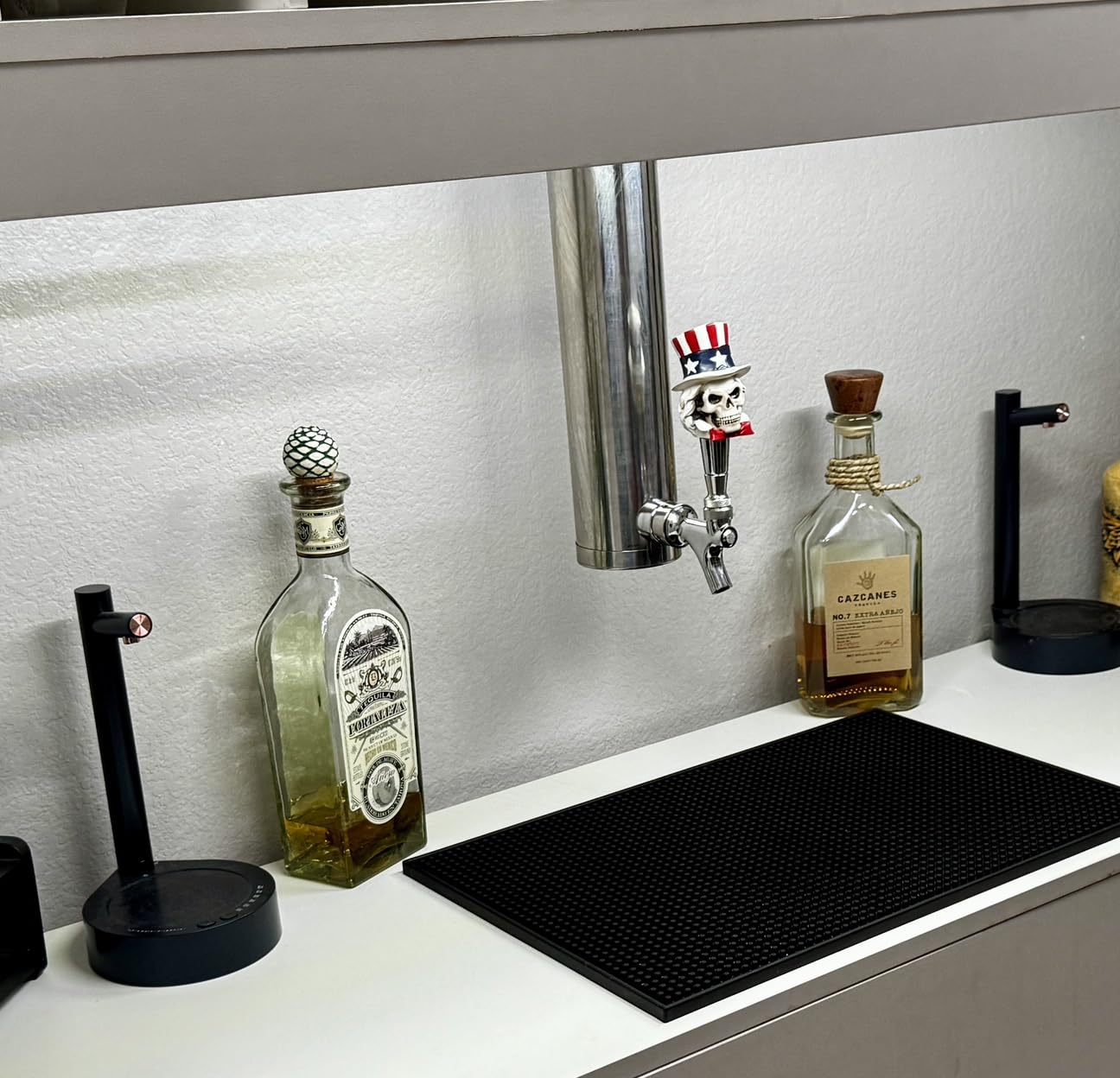 Single Tap Draft Beer Tower, Support Countertop and Kegerator Installation, Stainless Core Beer Faucet Stainless Steel 3'' Flanche Brewing Tower Dispenser Kit with Self-Closing Faucet Spring customer photo 1
