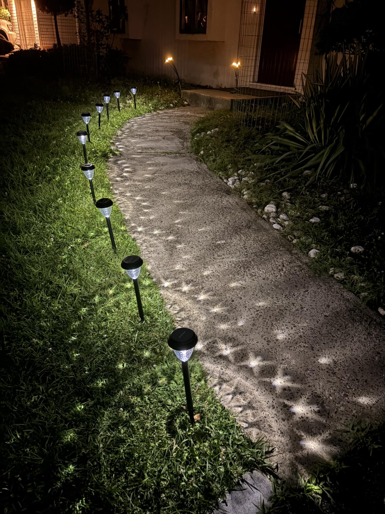 Super Bright Solar Lights Outdoor Waterproof-10 Pack, Dusk to Dawn Up to 12 Hrs Solar Powered Outdoor Pathway Garden Lights Auto On/Off, LED Landscape Lighting Decorative for Walkway Patio Yard customer photo 1