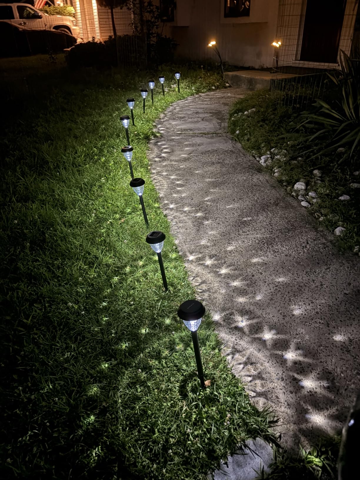 Super Bright Solar Lights Outdoor Waterproof-10 Pack, Dusk to Dawn Up to 12 Hrs Solar Powered Outdoor Pathway Garden Lights Auto On/Off, LED Landscape Lighting Decorative for Walkway Patio Yard customer photo 2