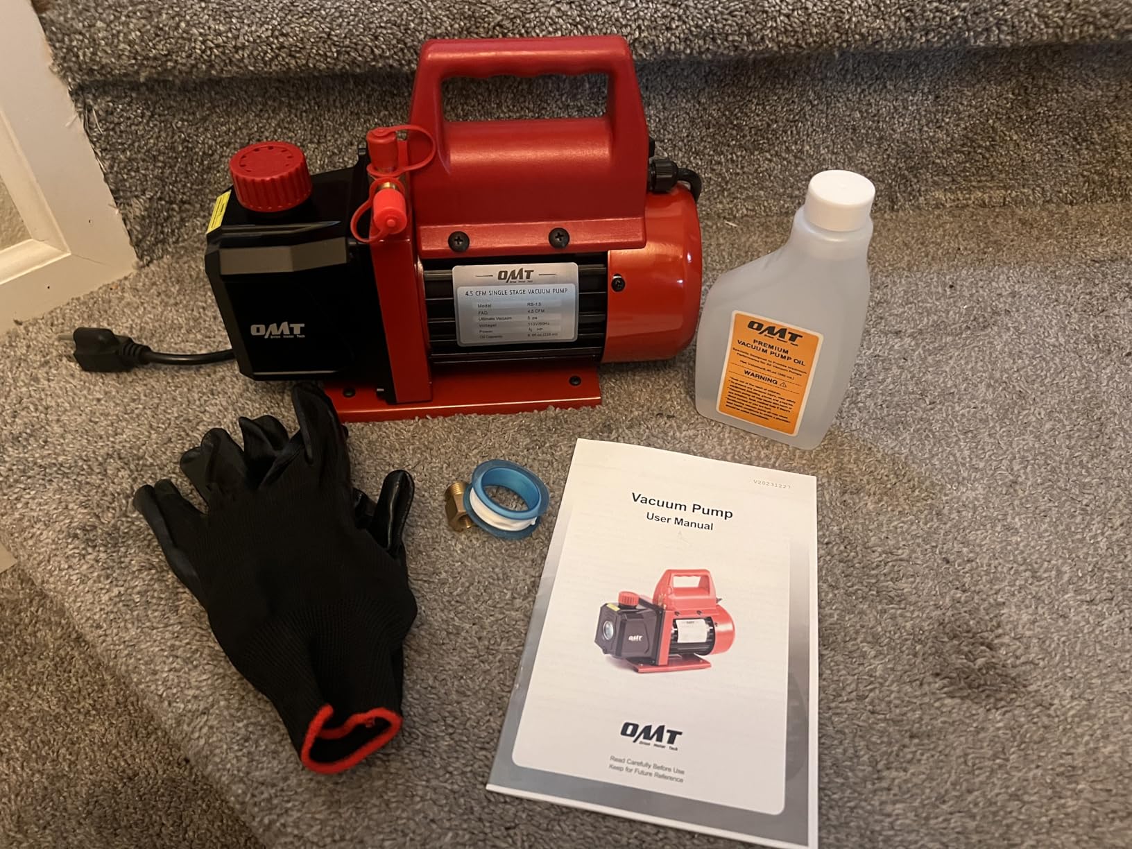OMT 4.5 CFM Single Stage Vacuum Pump for R134a R410a R22 Auto AC HVAC, 37.5 Microns Ultimate Vacuum, Copper Motor, Oil Included customer photo 1
