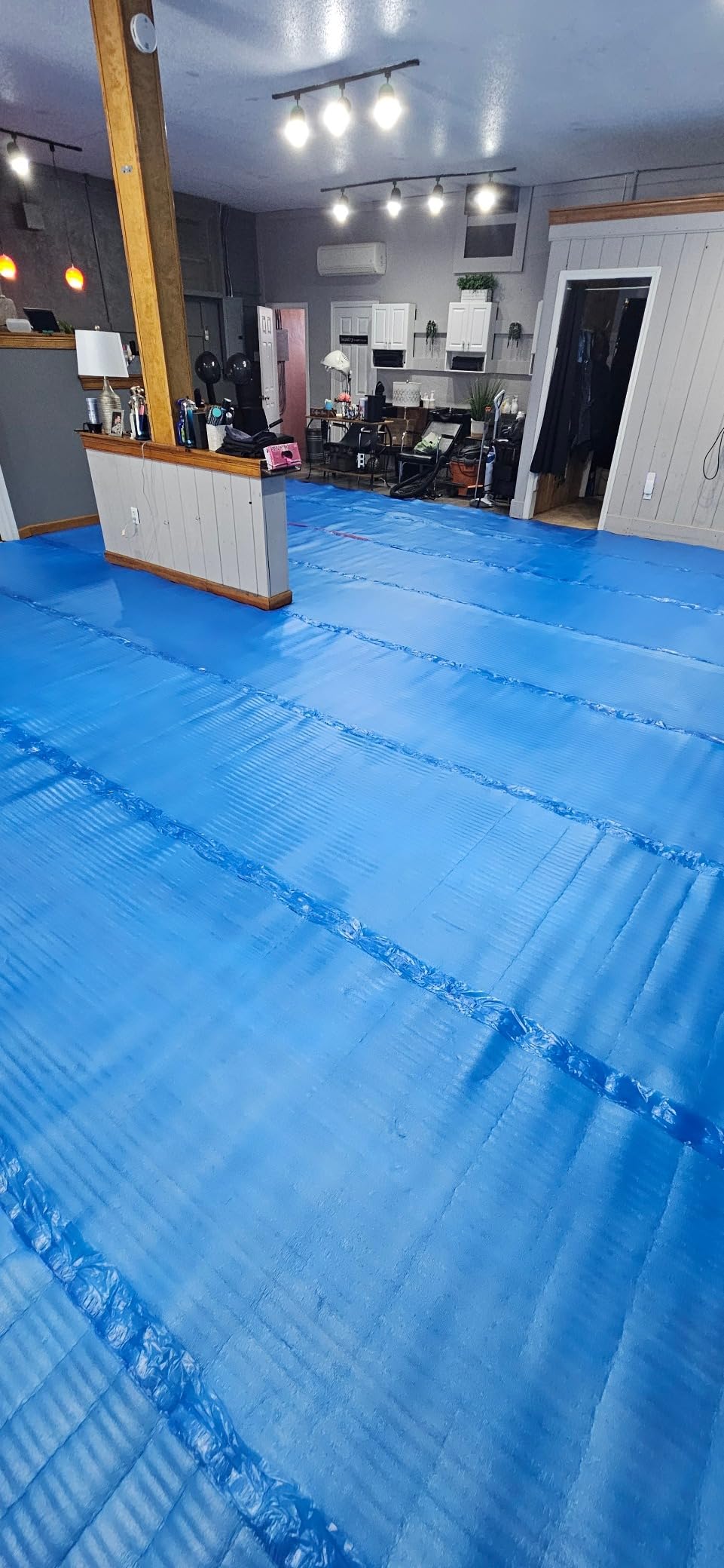3in1 Vapor Barrier Flooring Underlayment w/Overlap and pre-Attached Tape Strip - Bestlaminate- 2mm - 500sq.ft (Bundle 5 Rolls Each 100 sg.ft.) customer photo 1