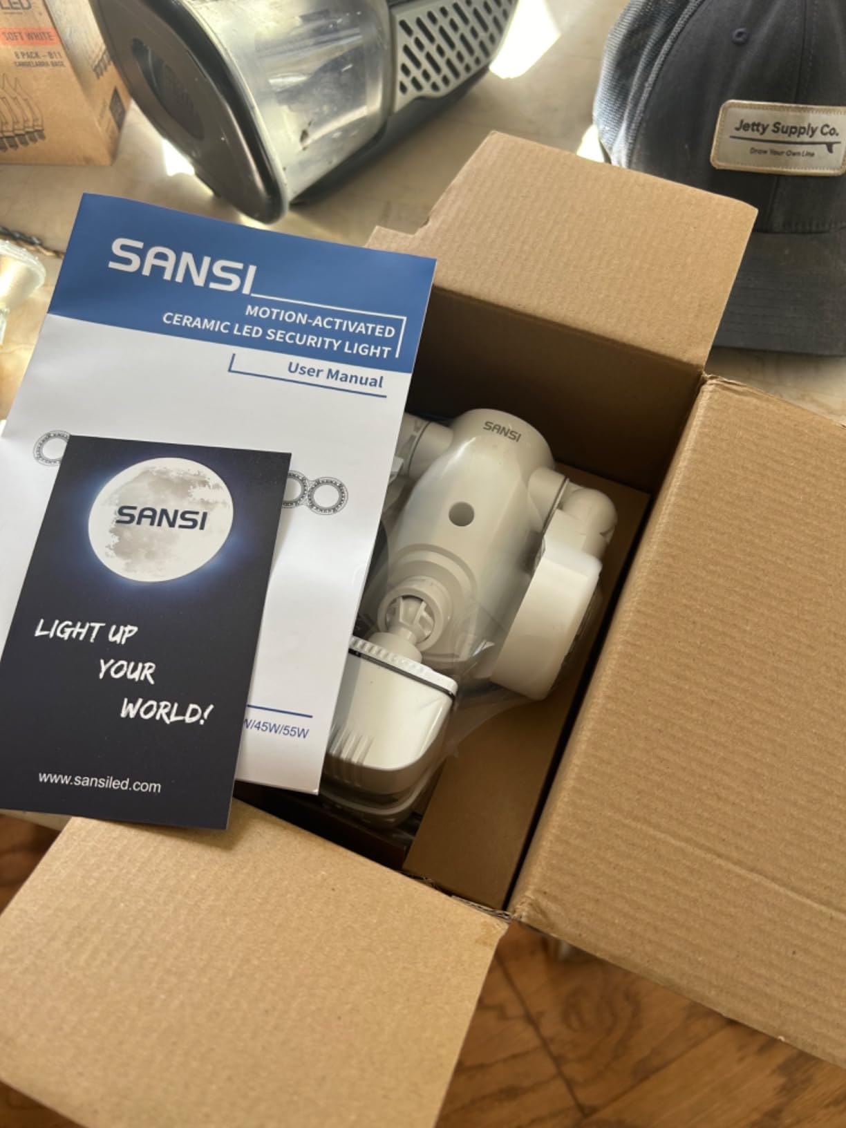 SANSI Upgraded 25W Motion Sensor Outdoor Lights 3000LM Flood Lights Outdoor, 5000K Dusk to Dawn Security Light, 4 Modes, 320°Wide Angle Illumination Super Bright for Garage Yard Patio Wired Not Solar customer photo 2