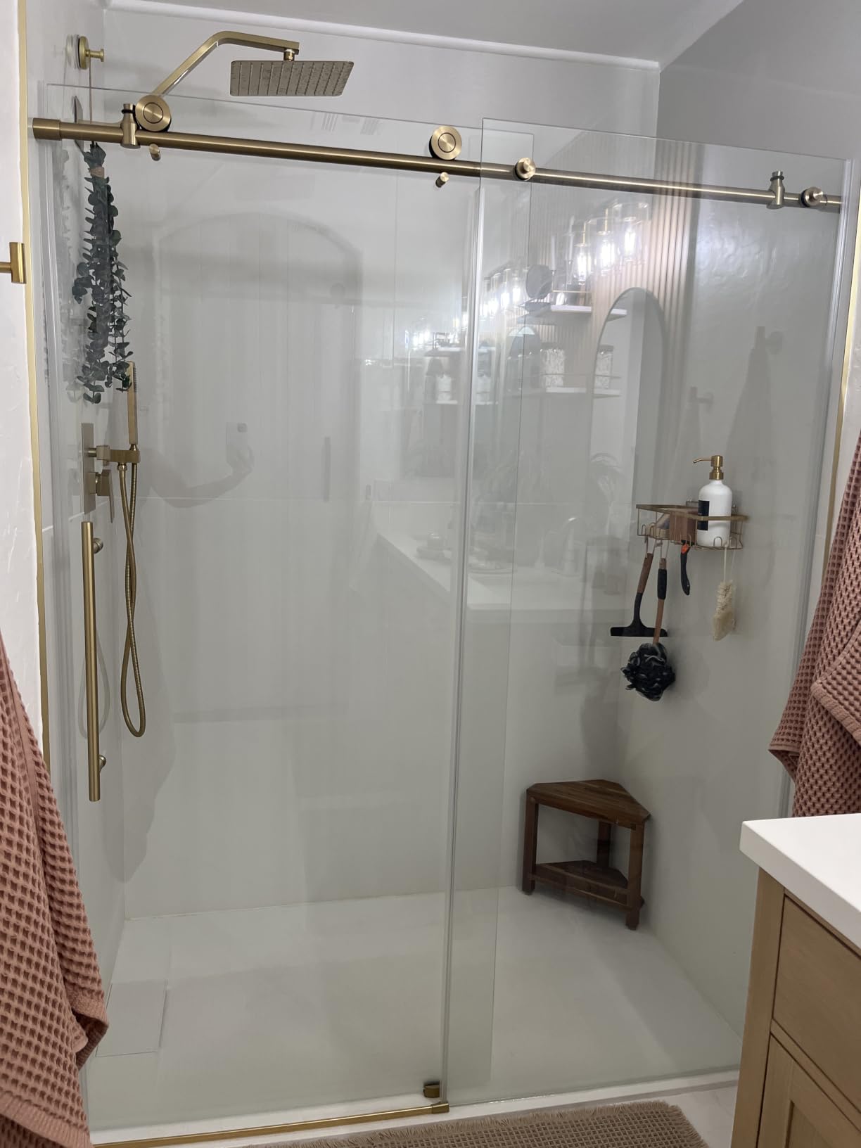 WOODBRIDGE 60 in L x 31.5 in W Zero Threshold End Drain Shower Base with Reversible Drain Placement, Matching Tile Flange, Wheel Chair Access, Low Profile, White customer photo 1