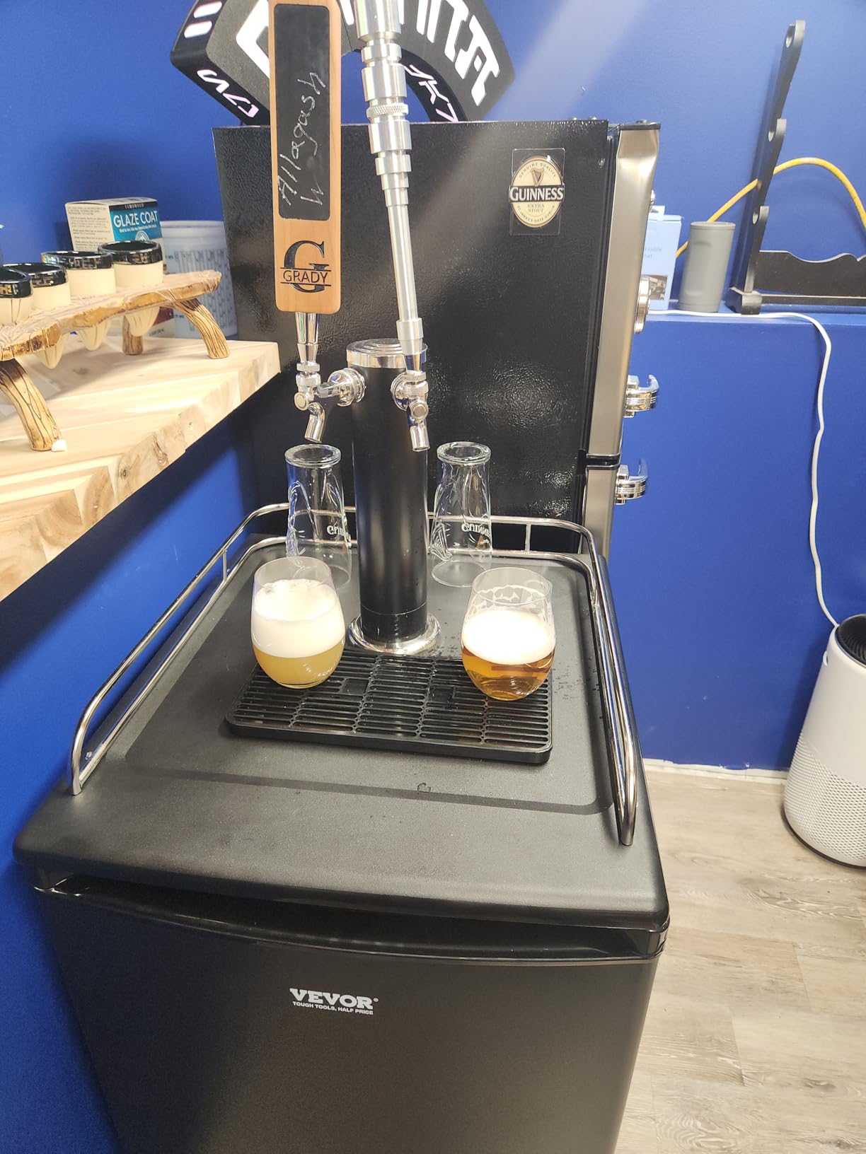 VEVOR Beer Kegerator, Dual Tap Commercial Draft Beer Dispenser for D system, Full Size Keg Refrigerator with 5lbs CO2 Tank, Hold 2 Sixth / 2 Ball lock keg, Black customer photo 2