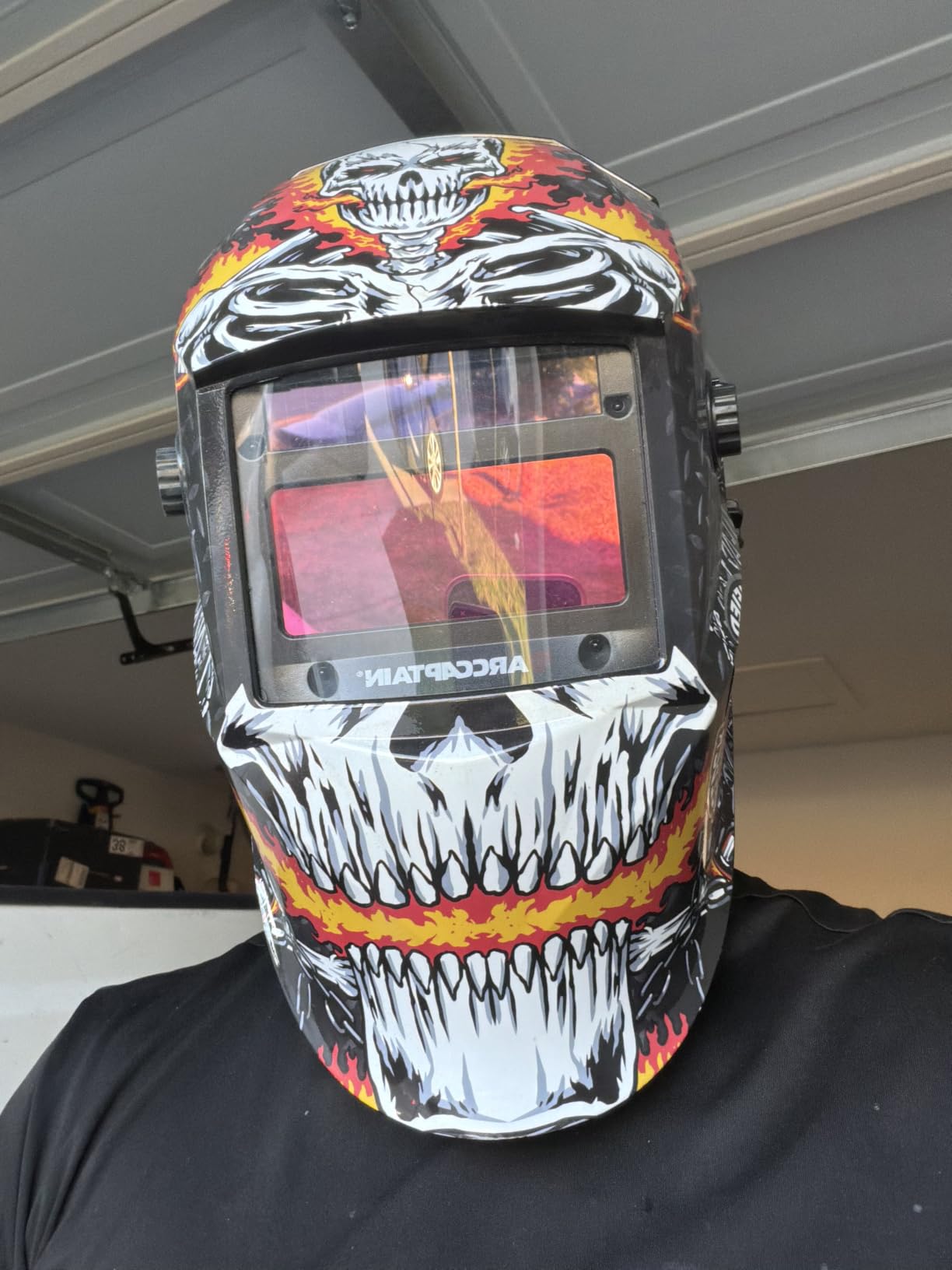 ARCCAPTAIN Welding Helmet Auto Darkening, 1/1/1/1 True Color Welding Hood customer photo 1
