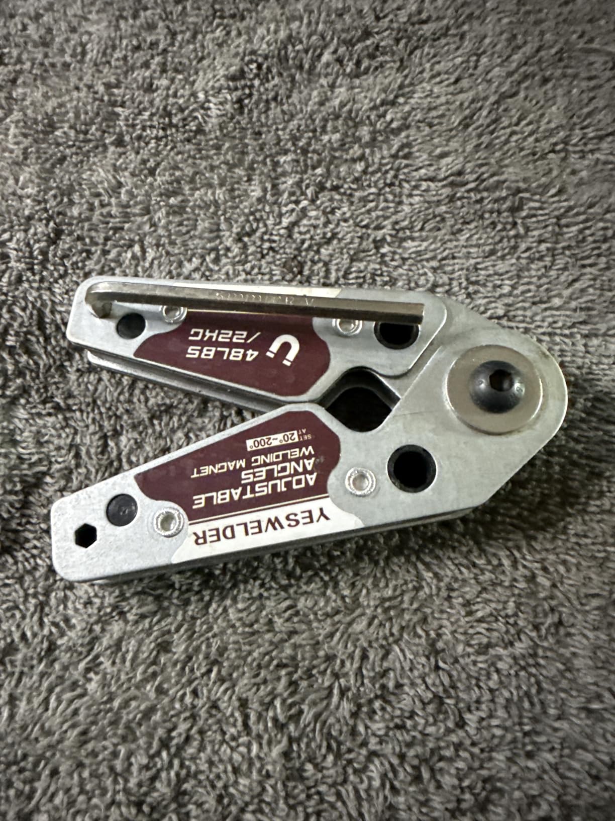 YESWELDER Adjustable Angle Welding Magnet 20-200 Degrees, 48LBs Holding Power customer photo 1