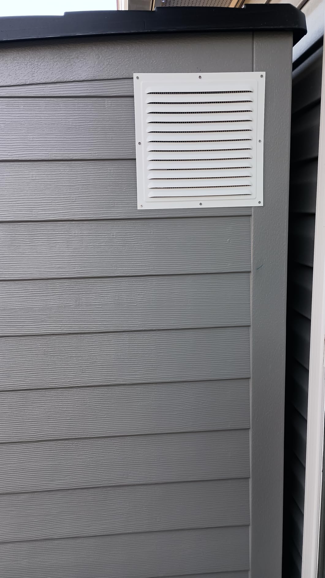 Yaocom 2 Pcs 10 x 10 Inch Aluminum Gable Vents Attic Vents Metal Gable Wall Shed Vent with Screw and Screen Mesh, Square Return Louver Grille for Ventilation Exterior Door House Attic Garage Ceiling customer photo 1