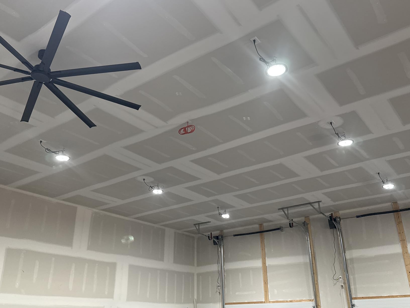 CINOTON 160W UFO LED High Bay Light, Aluminum LED Shop Lights with 24000LM, 5000K Commercial Bay Lighting for Warehouse Garage Workshop Factory Hall, 6' Cable & Safety Rope, ETL Listed 2 Pack customer photo 1
