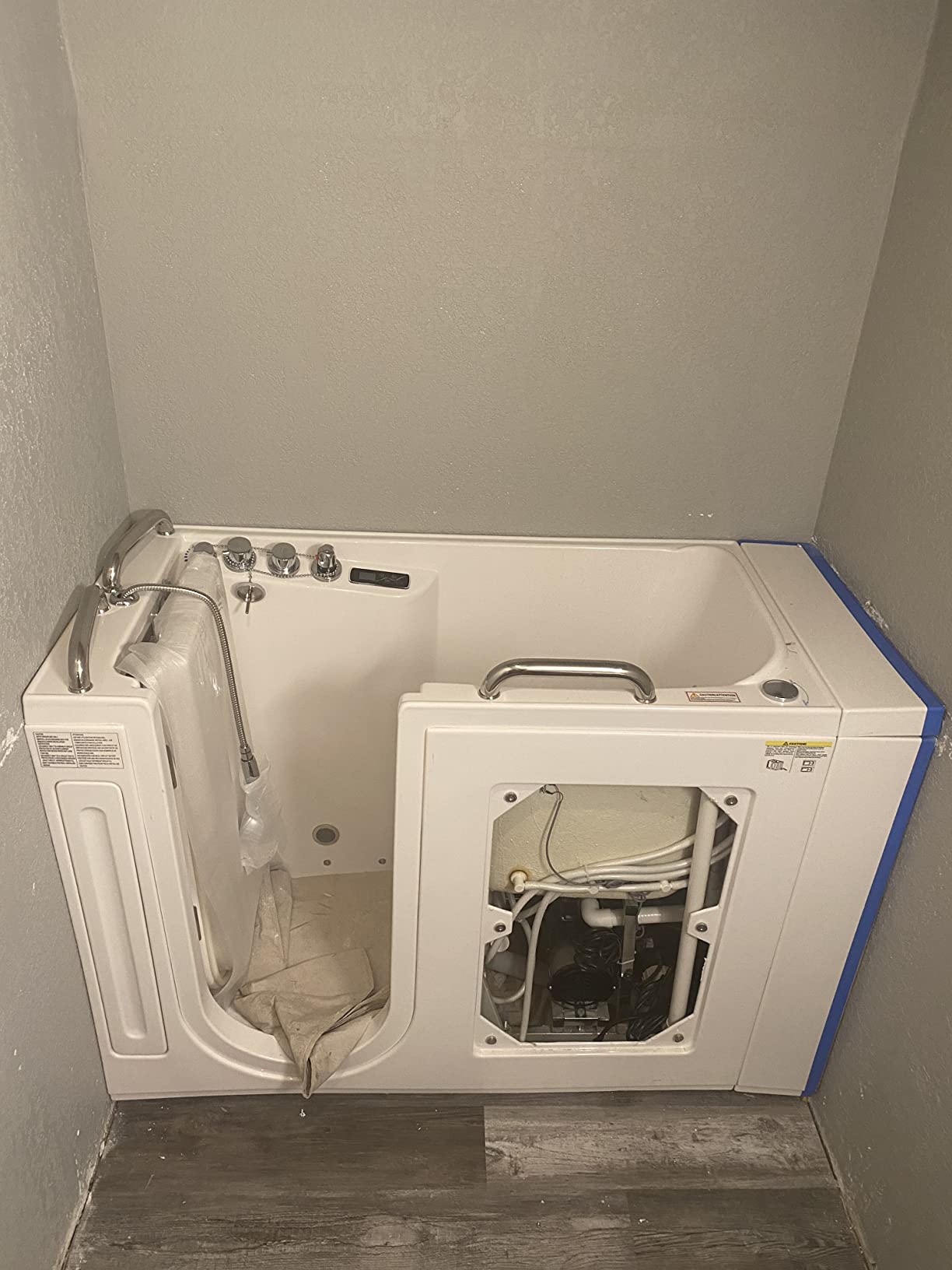 Walk In Tub, 30 X 60 In, Right Drain, Air & Whirlpool Jets, 110v customer photo 1