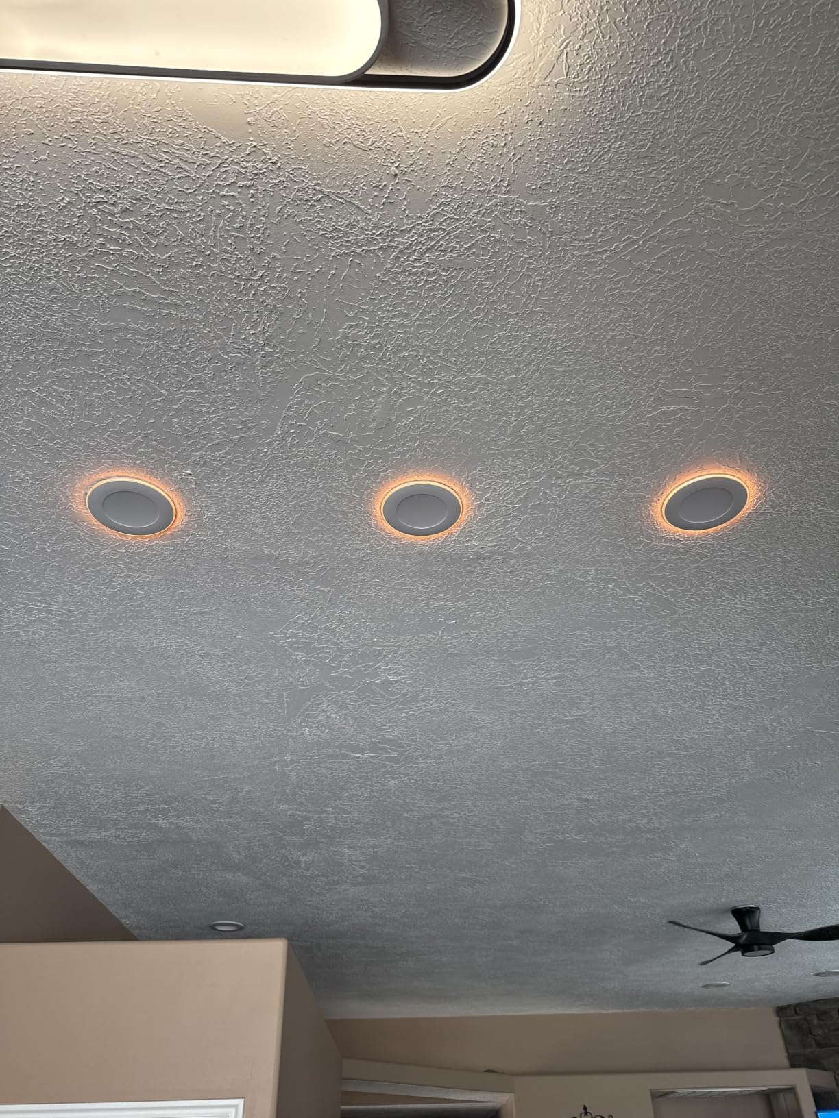 FREELICHT 12 Pack 5/6 Inch 5CCT LED Recessed Can Light with Night Light, 2700K/3000K/4000K/5000K/6000K Selectable Flat Recessed Lighting, 10W=110W, 1000LM, Dimmable Retrofit - ETL & FCC customer photo 2
