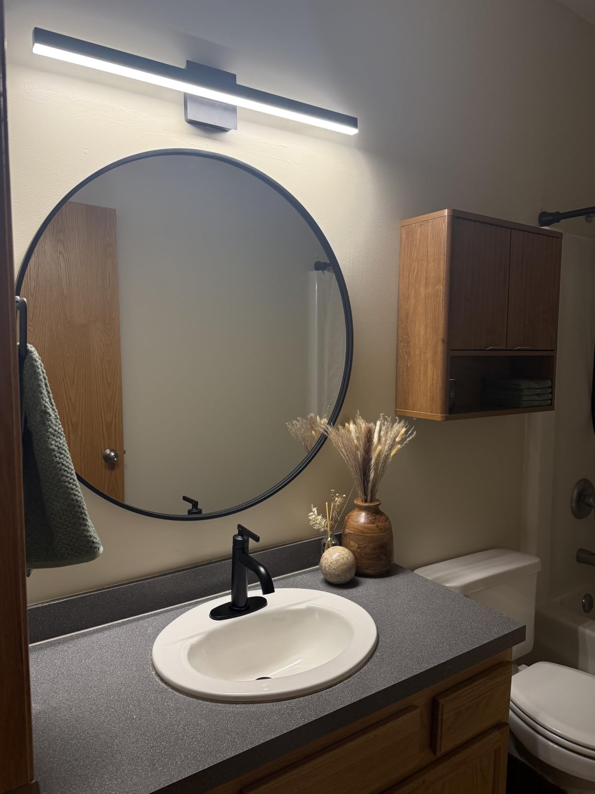 Joossnwell Bathroom Light Fixtures Brushed Nickel Vanity Lights Bar 5cct Dimmable Modern Bath Lighting Fixture Over Mirror Led Vanity Light for Bathroom 15.74 inch ETL Certificated customer photo 1