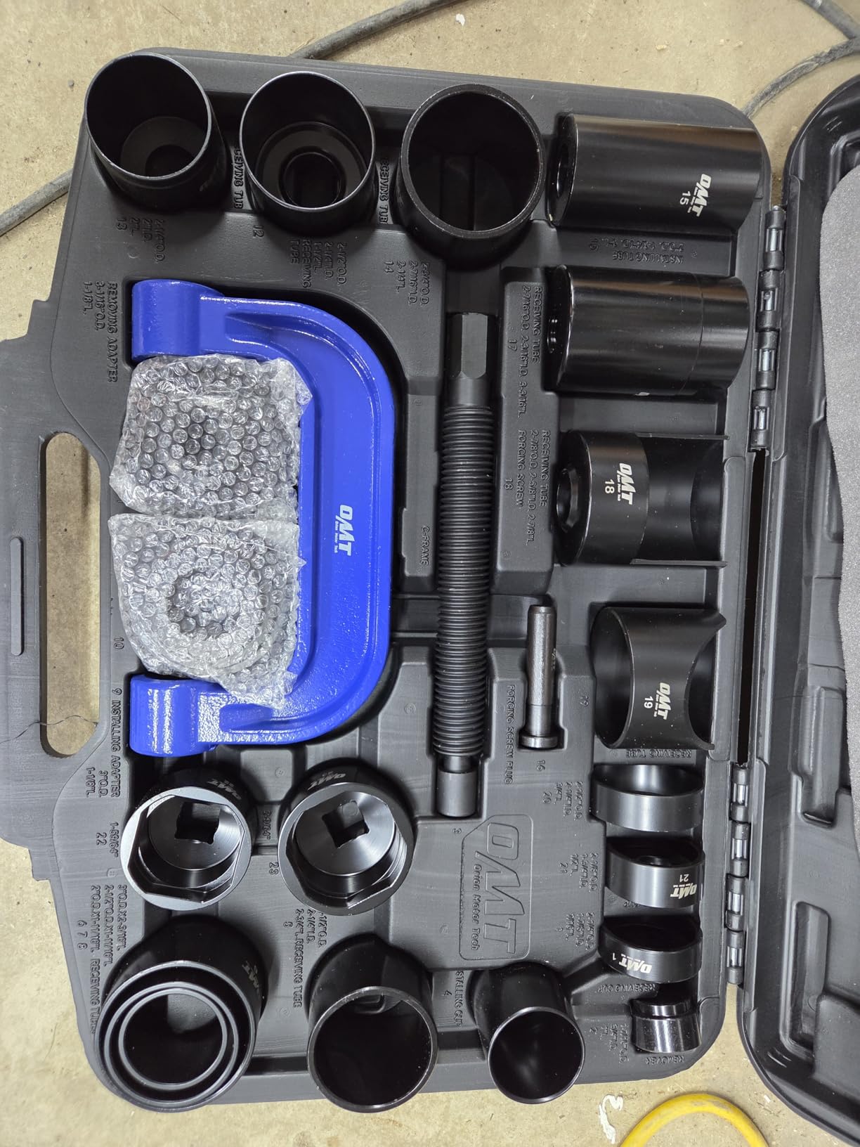 OMT 23pc Ball Joint Press Kit, Ball Joint Tool with Sockets and Adapters | Heavy Duty Ball Joint Removal Tool Set for Most 2WD 4WD Cars Trucks SUVs, Black Case customer photo 1