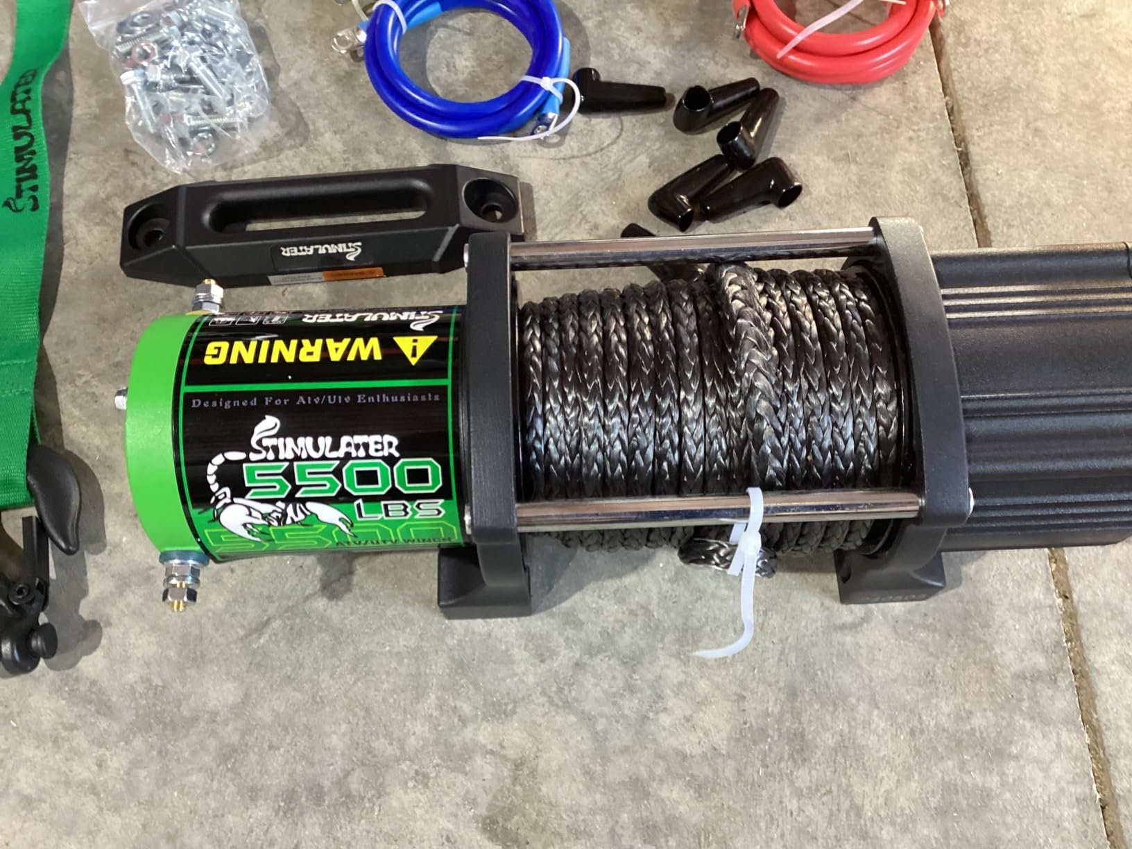 5500LB ATV/UTV Winch, 12V Electric Winch, Winch with 1/4'' x 50' Synthetic Rope, with Wireless Remote and Wired Switch, with Hawse Fairlead&Hook, IP67 Waterproof, Suitable for Most ATVs and UTVs customer photo 2
