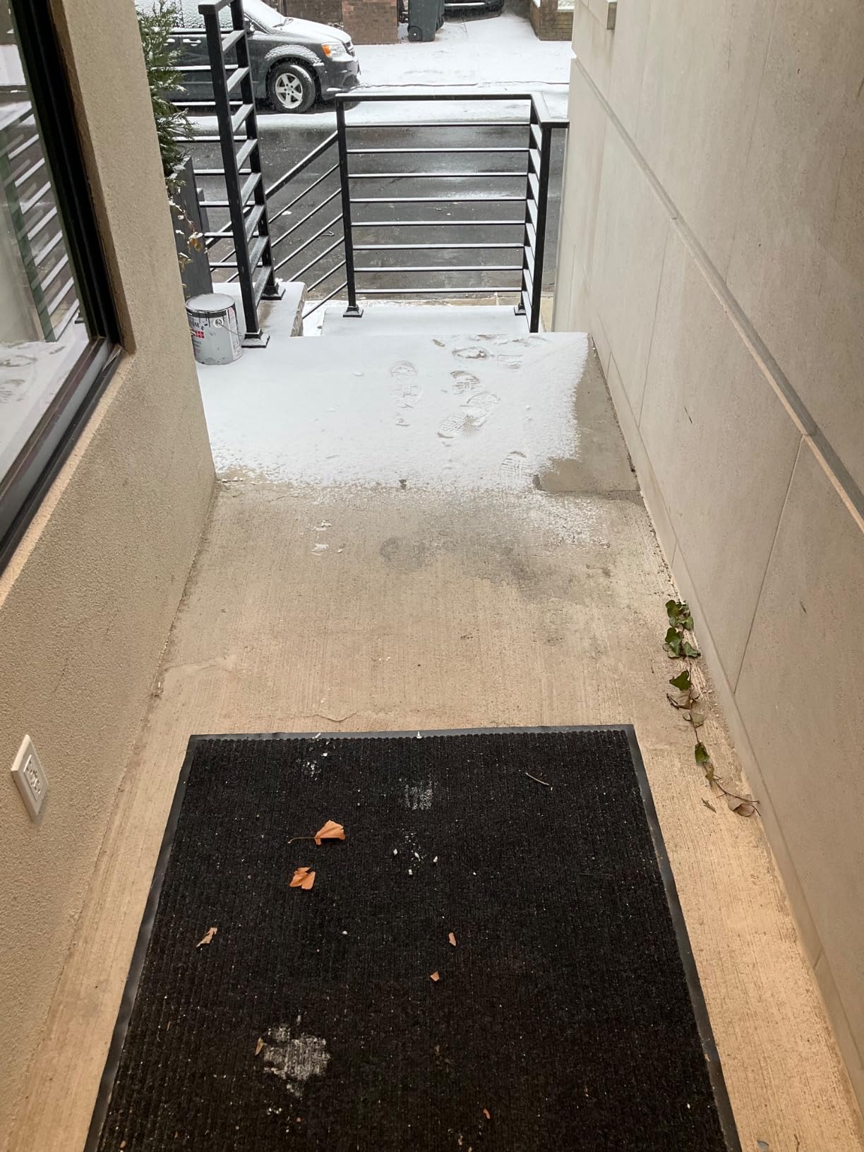 MaxMat Oversized Industrial Door Mat - Heavy Duty, Waterproof, Low-Profile, Easy to Clean, Rubber Floormat (4 x 6 Feet, Black, MXM-RIB0046BK) customer photo 2