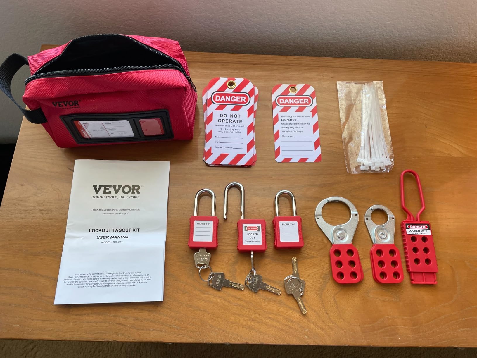 VEVOR Electrical Lockout Tagout Kit, 59 PCS Safety Lockout Tagout Station with Padlocks, Hasps, Tags, Ties, Plug Lockout, Circuit Breaker Lockouts, Valve Lockouts, Cable Lockout, Lockout Bag, Box customer photo 1