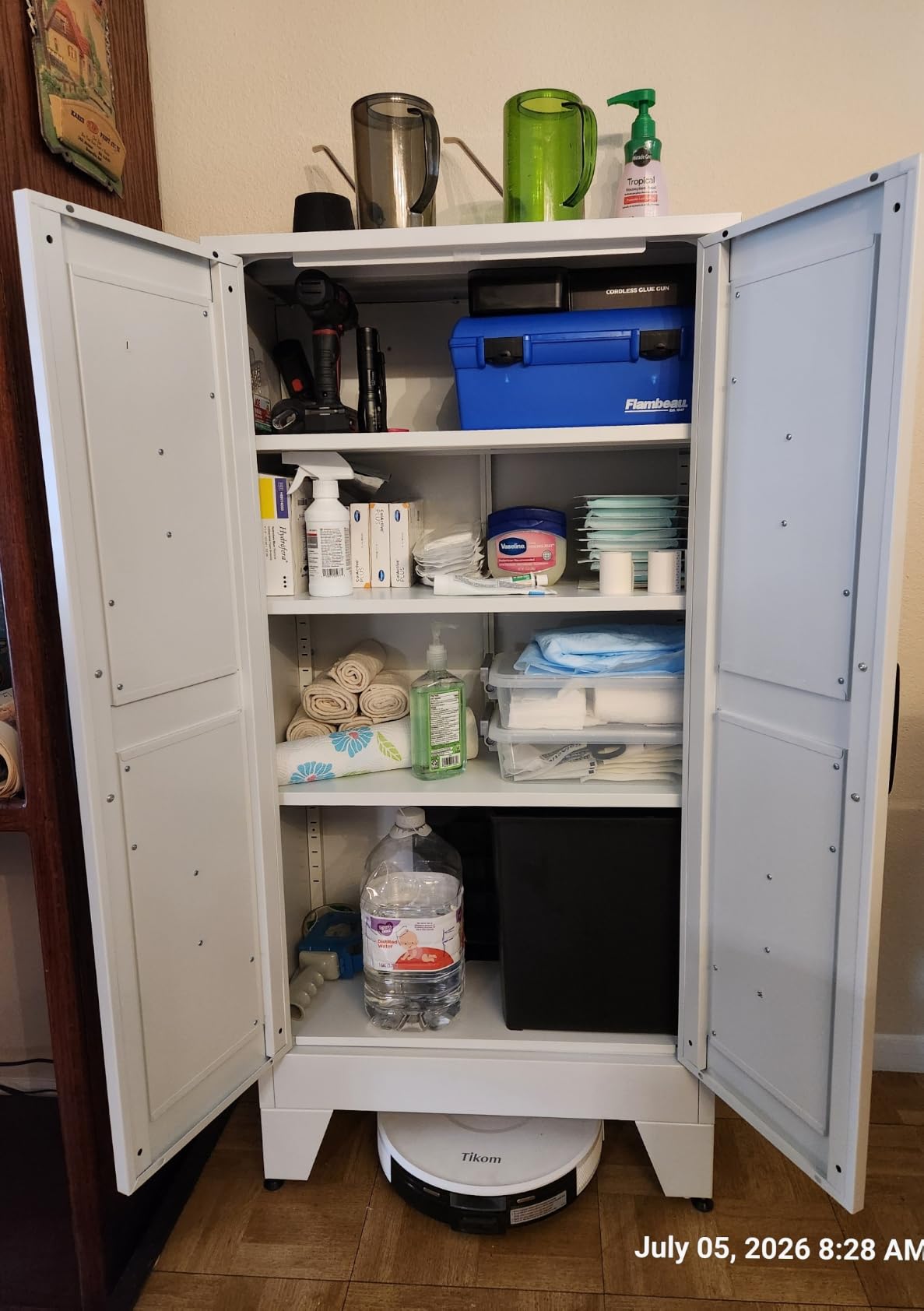Metal Storage Cabinet with 2 Doors and 4 Adjustable Shelves - 61