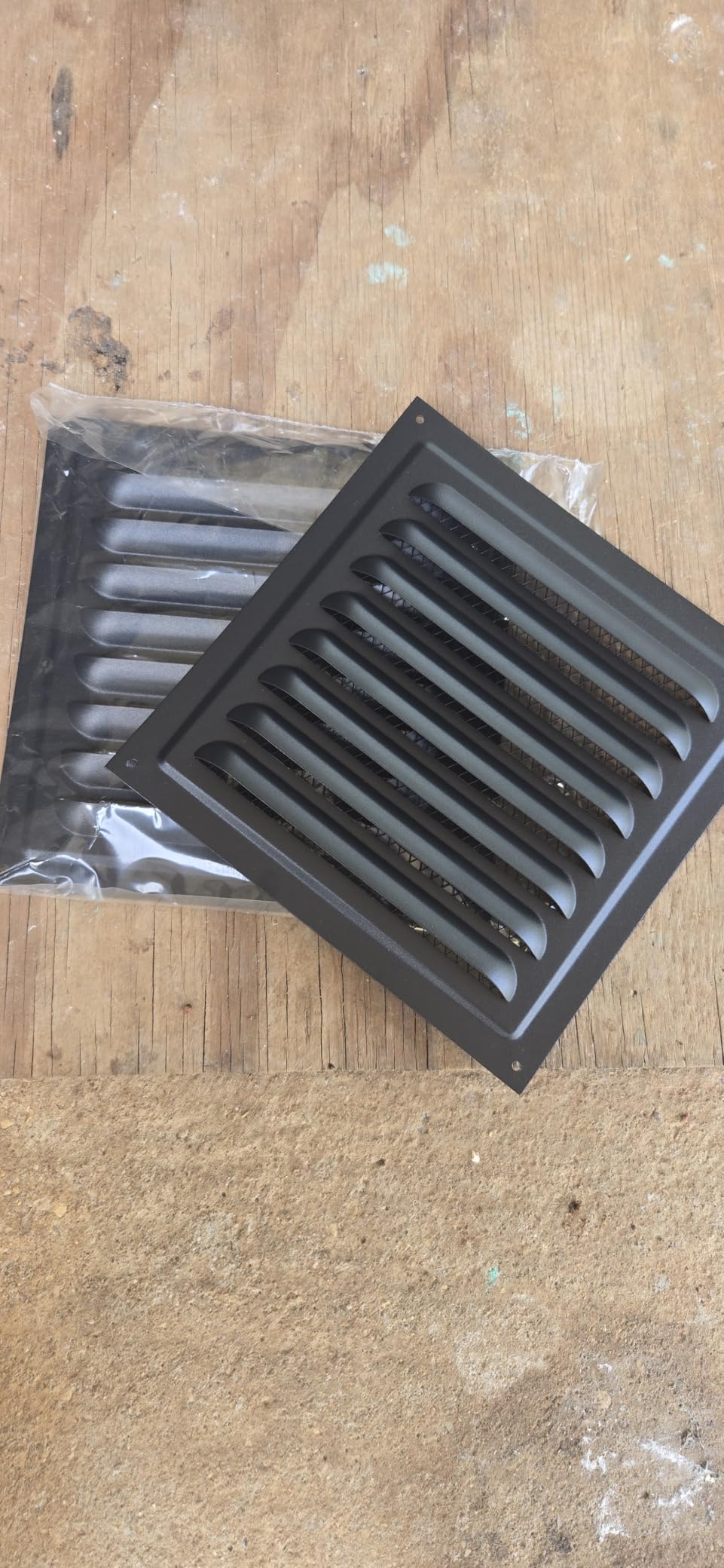 2pcs Attic Vent Soffit Vent Aluminum Wall Vent Metal Shed Vent Square Vent Louver Vent Grille with Built-in Insect Screen for Exterior Door House Attic Garage Ceiling (White 6