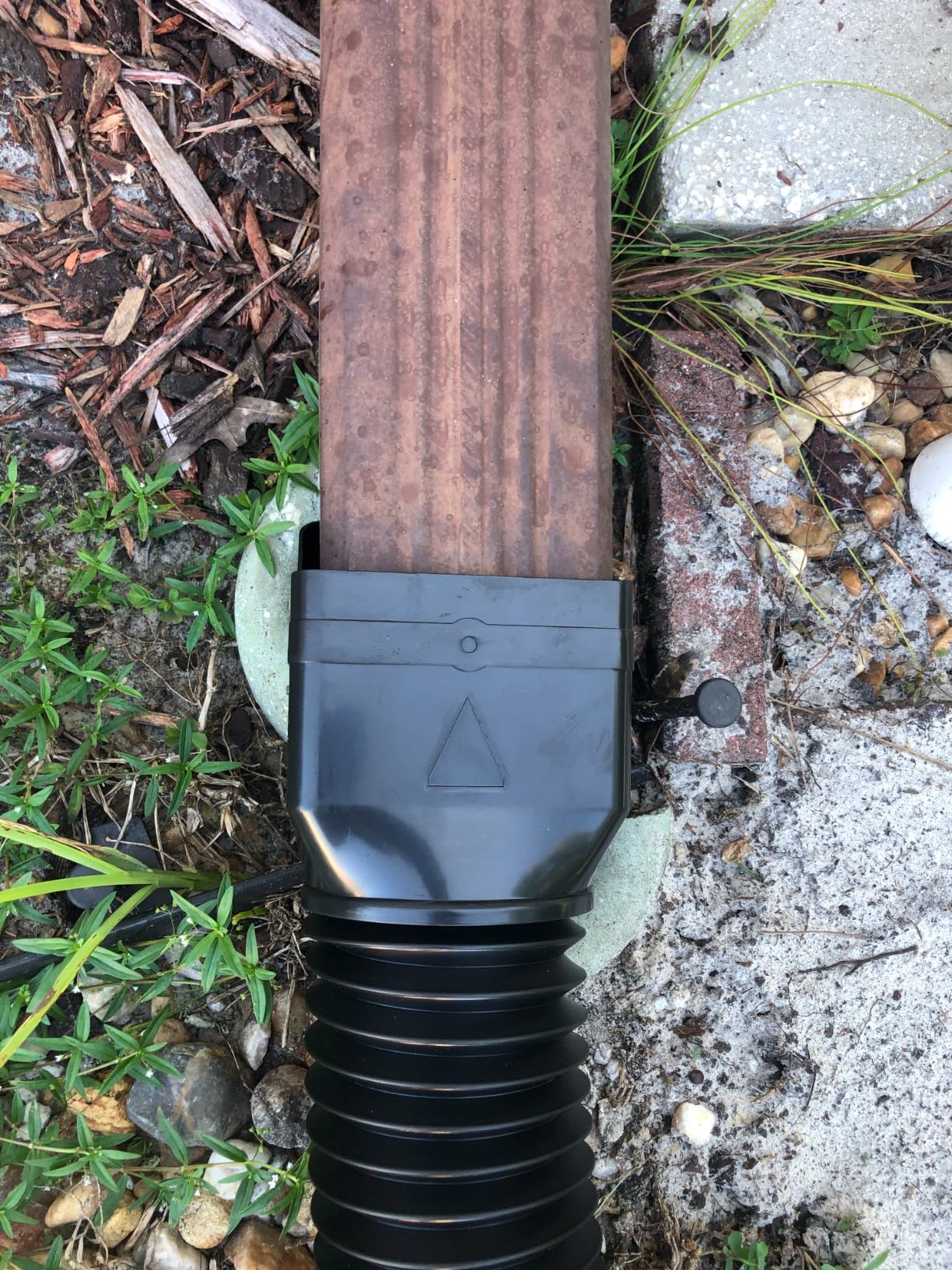 1 Pack Black Rain Gutter Downspout Extensions, Gutter Extender for Rainwater Drainage Flexible, Down Spout Drain Extension Pipe, Extendable from 21 to 62 Inches customer photo 1