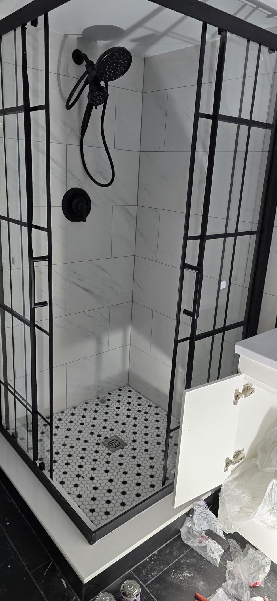 Corner Shower Enclosure 36 in.D x 36 in. W x 71 in. H | Black Framed Double Sliding Shower Door with 1/4 (6mm) SGCC Tempered Glass (Shower Base Not Included) customer photo 1