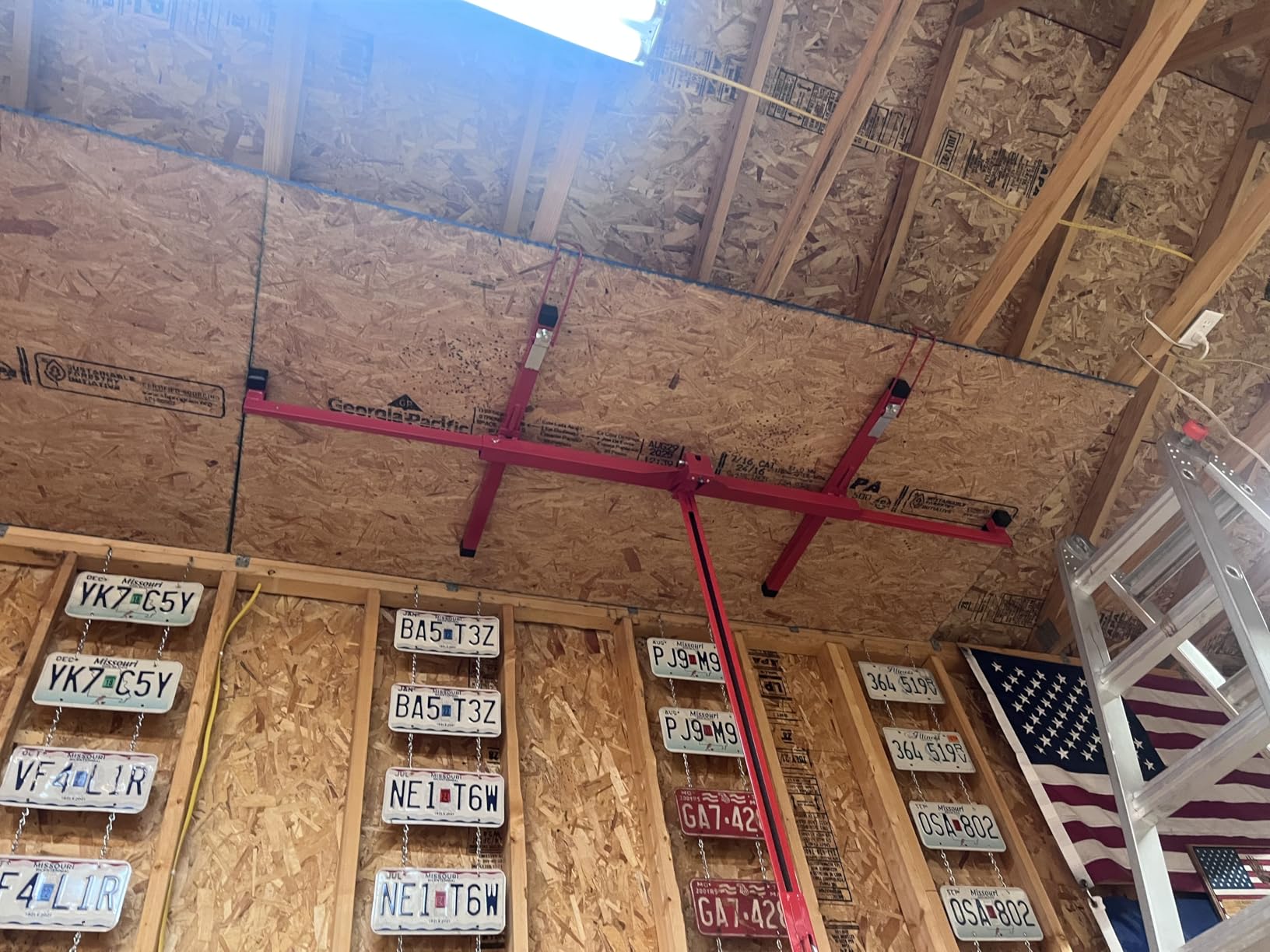 11 ft Drywall Lift, Drywall Rolling Lifter Panel, 150 LBS Heavy Duty Sheetrock Lift, Drywall Lift Panel Hoist Jack with 360° Adjustable Telescopic Arm & 3 Lockable Wheels (11 ft Yellow) customer photo 1