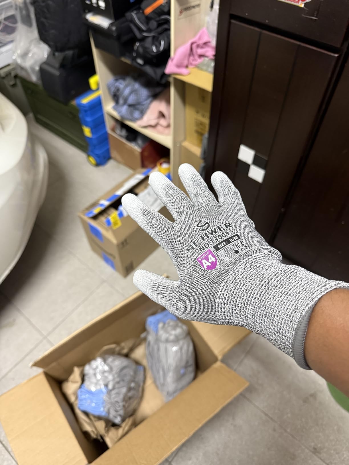 Schwer 12 Pairs A5 Cut Resistant Gloves, Non PFAS & Fiberglass, CR3088, M | Non PFAS Fiberglass, PU Coating, Strong Grip, Abrasion Resistant, for Glass Cutting, Warehouse Handling, Gardening customer photo 2