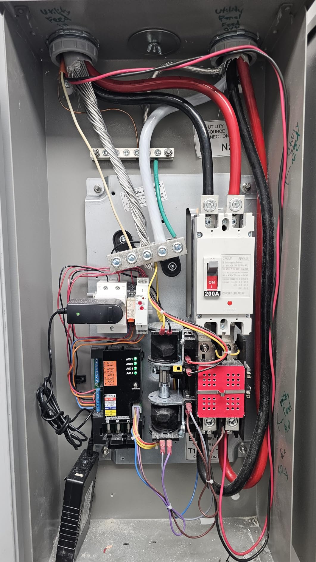 Generac 200 Amp Automatic Transfer Switch w/Power Management Replacement for RXSW200A3, Service Entrance Rated, NEMA 3R Aluminum Enclosure customer photo 1