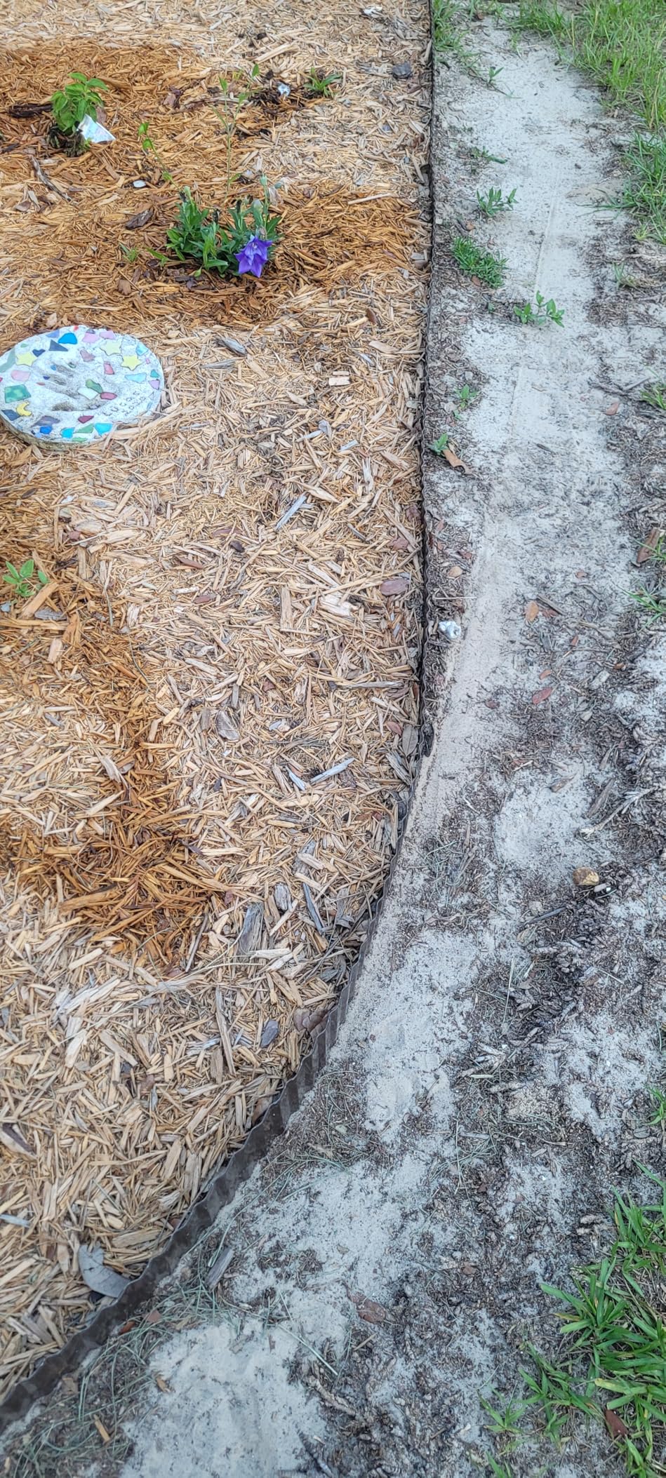LAVEVE Corrugated Metal Garden Edging 6