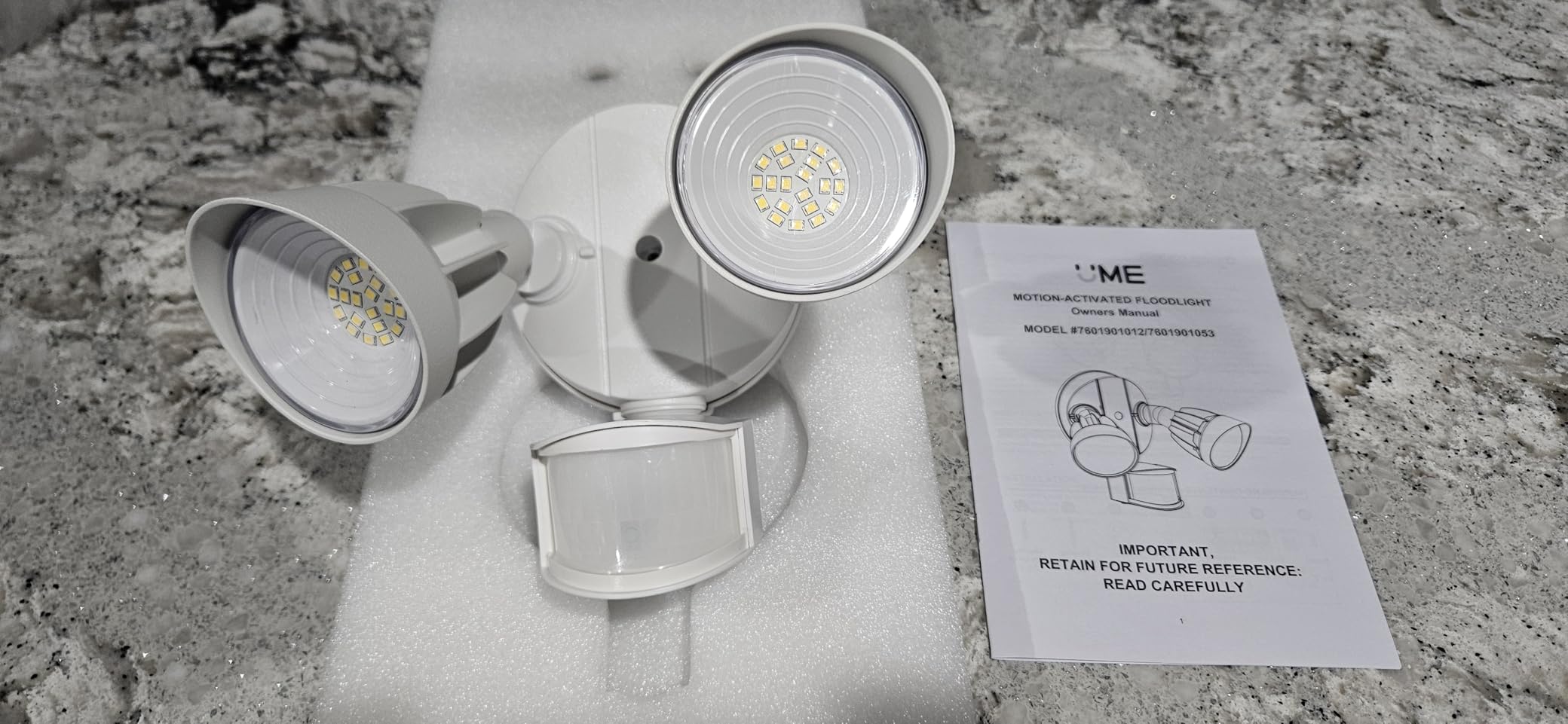 UME LED Security Light Motion Sensor Outdoor Lights, 27W 3500LM, 5000K, IP65 Waterproof, Dusk to Dawn, 2 Head Motion Detector Flood Light for Outside, Garage, Yard customer photo 2