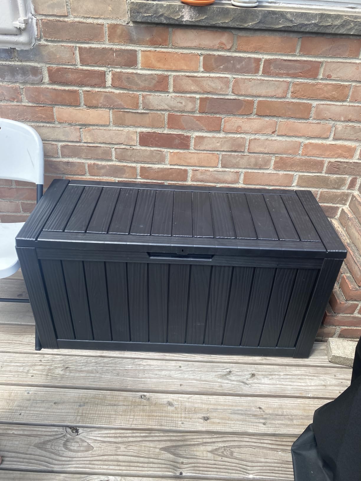 EasyUp Outdoor Storage Box 100 Gallon Waterproof Resin Deck Boxes Black | UV-Resistant Patio Storage Bin, 350 lbs Capacity, Sustainable Stability for Garden Poolside, Tool-Free Assembly, All-Weather customer photo 1