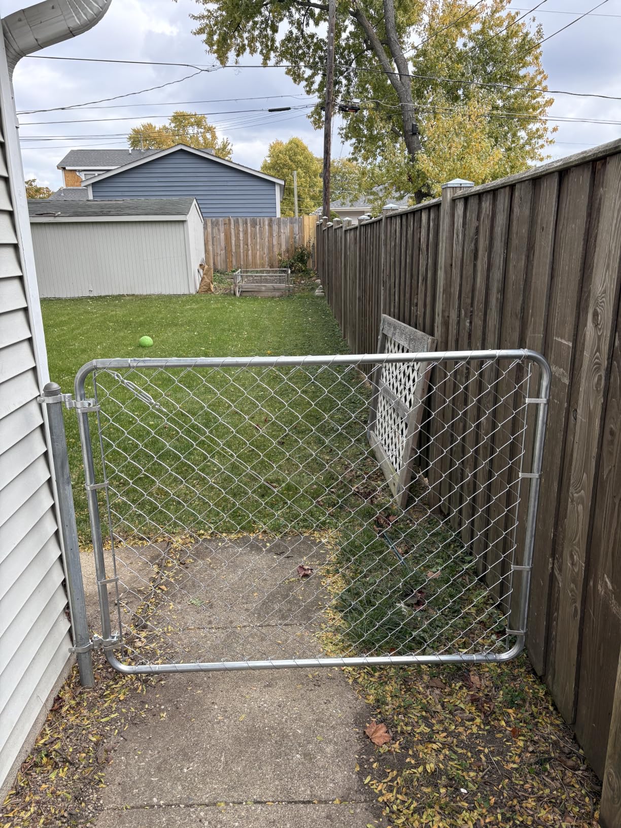 VEVOR Chain Link Fence Gate, 72 x 48 in, Adjustable Rust-Resistant Galvanized Fencing Gate for Farm customer photo 1