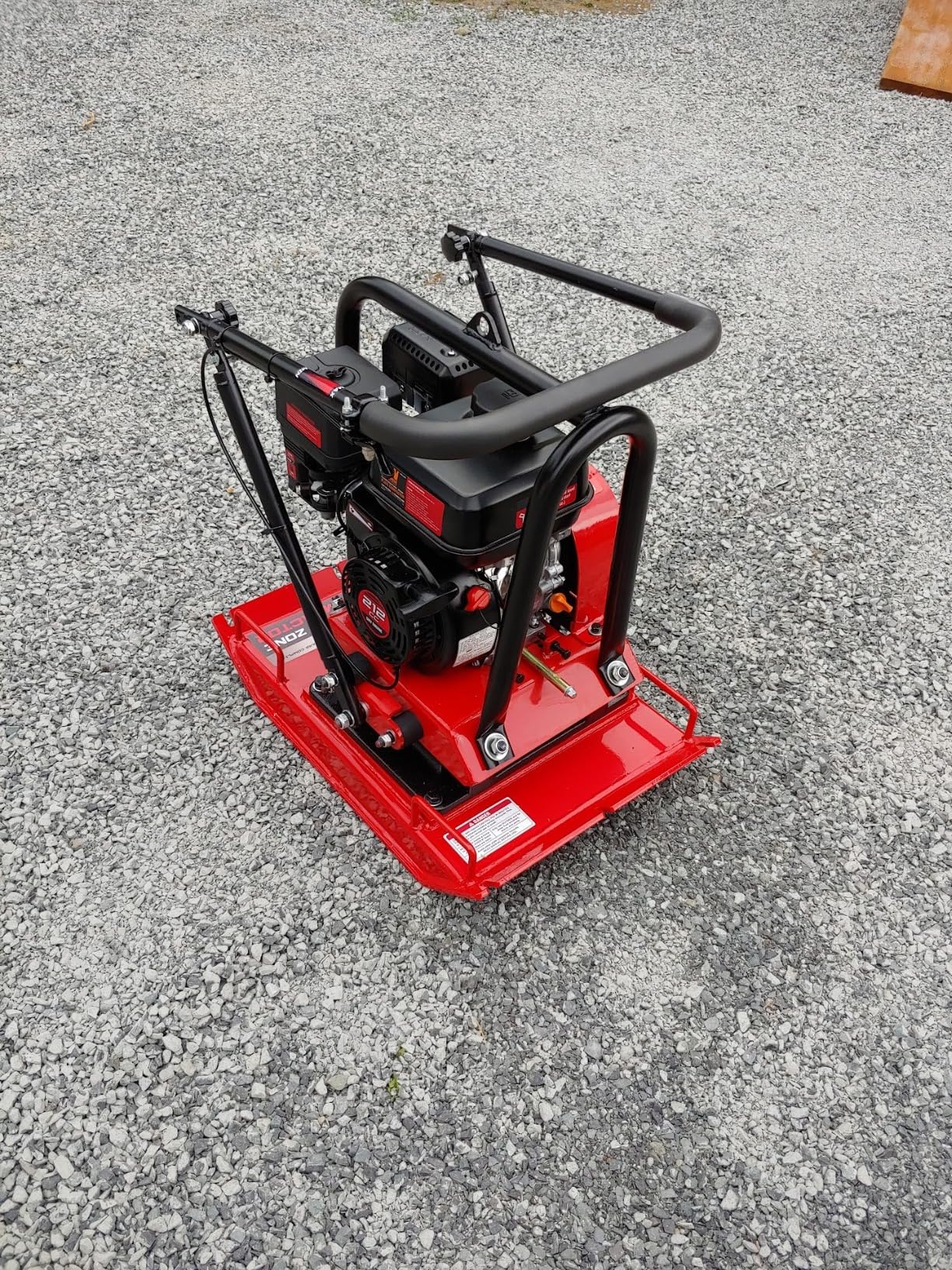 WEN 6.5HP 196cc Plate Compactor with Wheels and 3350-Pound Compaction Force (56096) customer photo 2