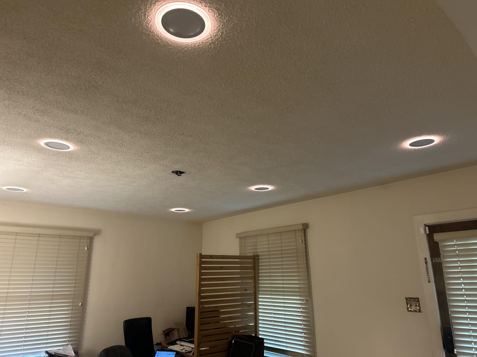 Govee Smart Recessed Lighting 6 Inch, Matter RGBIC LED Recessed Light Work with Alexa, Google Assistant, Dimmable 1100LM Canless Downlight with Junction Box for Living Room, Bedroom, Kitchen 4 Pack customer photo 1