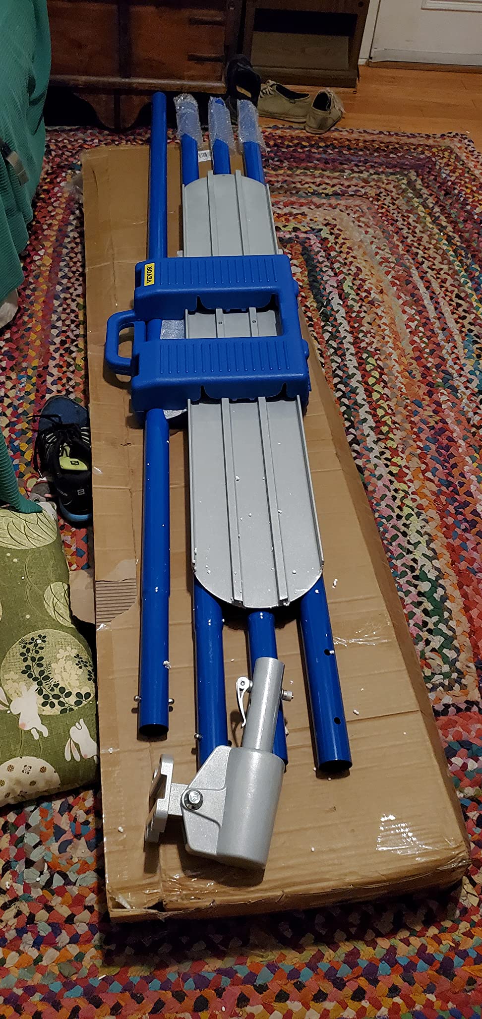 VEVOR Bull Float Magnesium Concrete Float, 47.24 x 11.8 Inch Round End Concrete Float Tool with 4 Aluminum Alloy Replaceable Handles, Cement Finishing Float for Various Industrial Applications customer photo 1