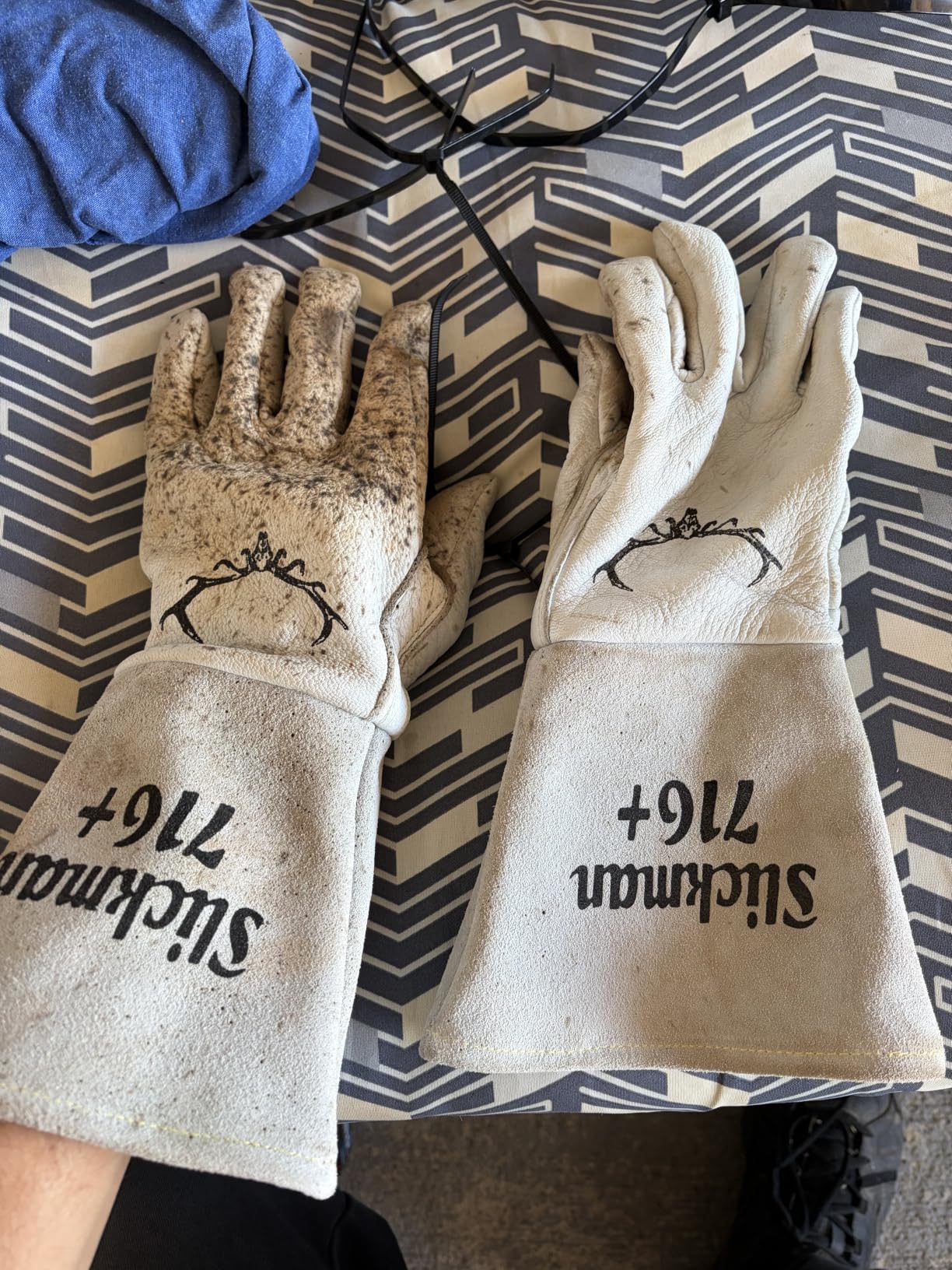 716 Plus American Elk Skin Hybrid Welding Gloves, MIG TIG Stick Compatible, White customer photo 2