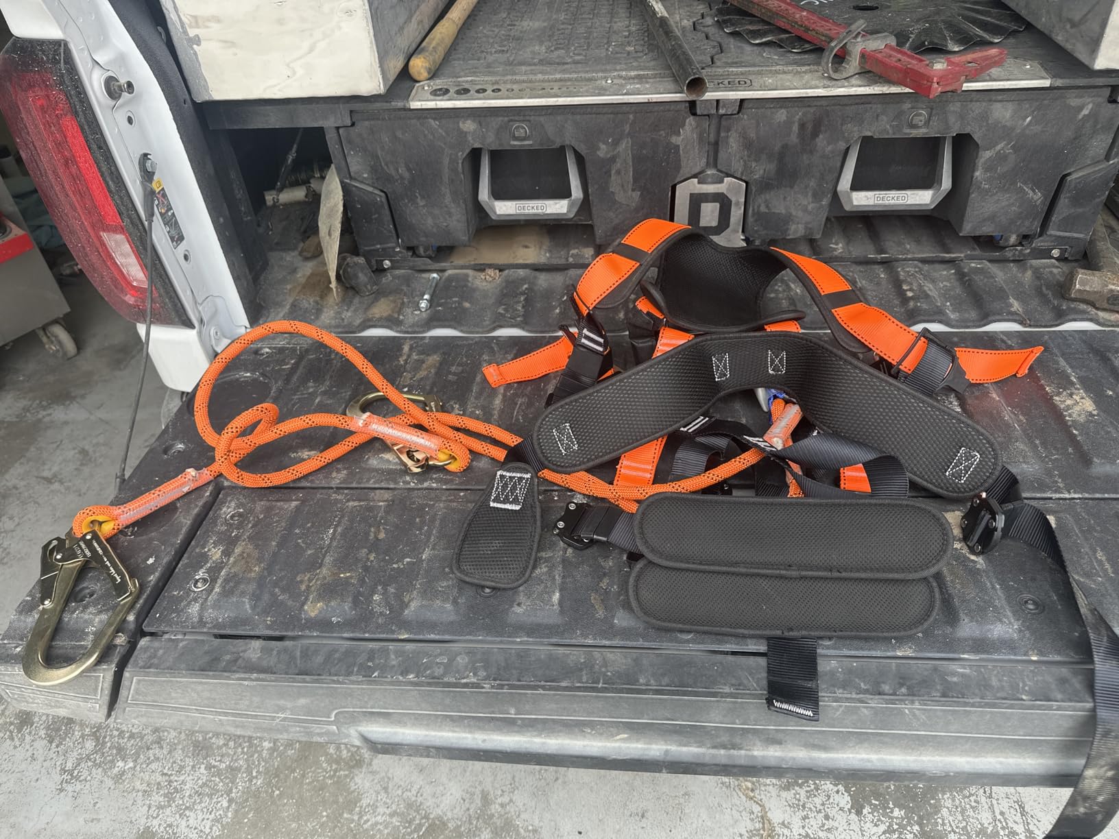 TRSMIMA Safety Harness Fall Protection - Harness Kit for Men Construction | Fall Arrest Roofing Harness Kit Men Full Body Harness with Lanyard for Work Upgrade 4 Quick Buckles Orange customer photo 1