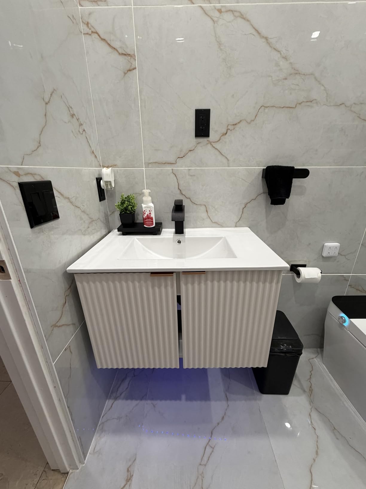 Bathroom Vanity with Sink, 30