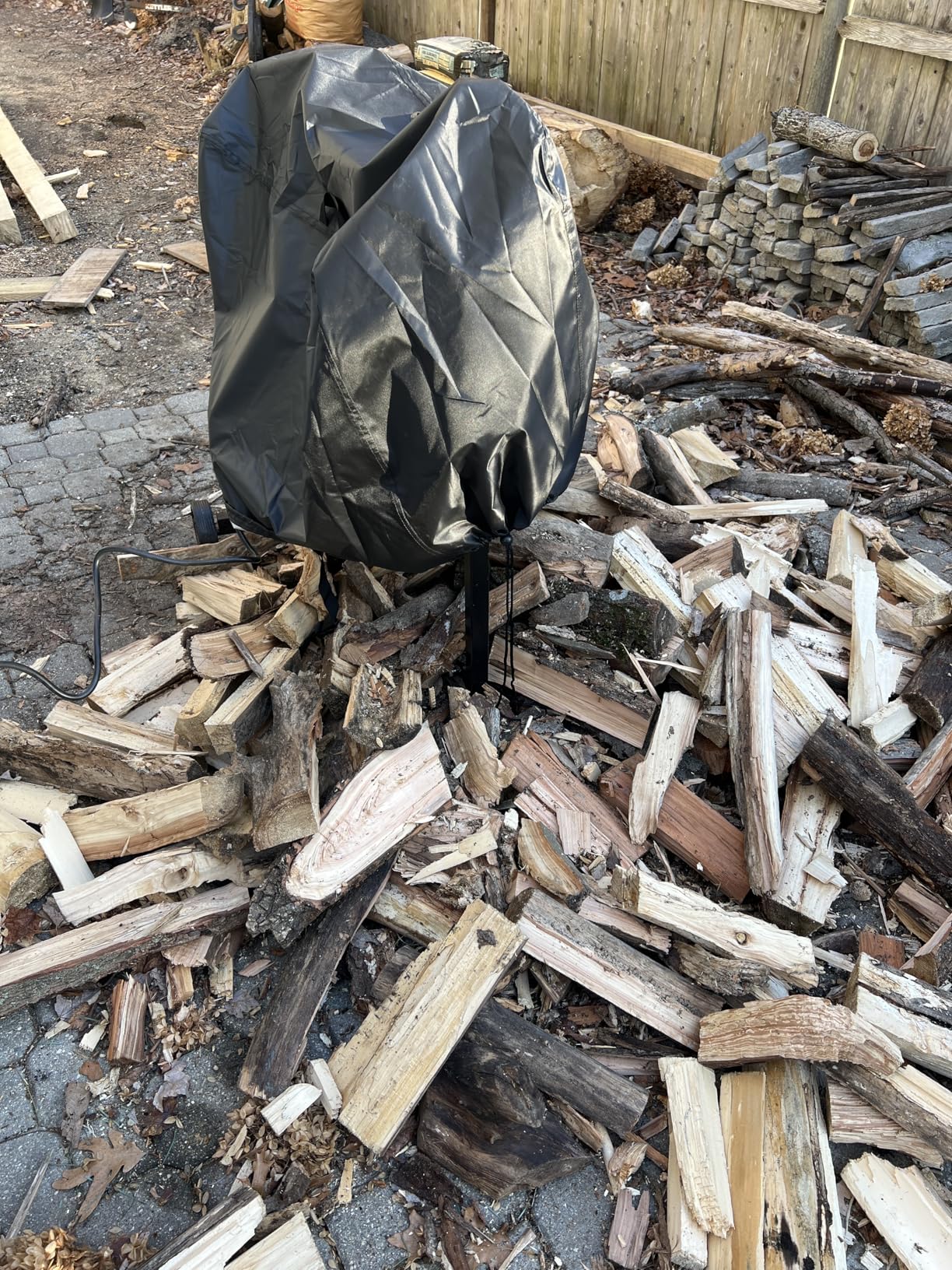 BILT HARD 6.5 Ton Electric Log Splitter with Stand - 15 Amp Motor Wood Splitter with Hydraulic Ram customer photo 2