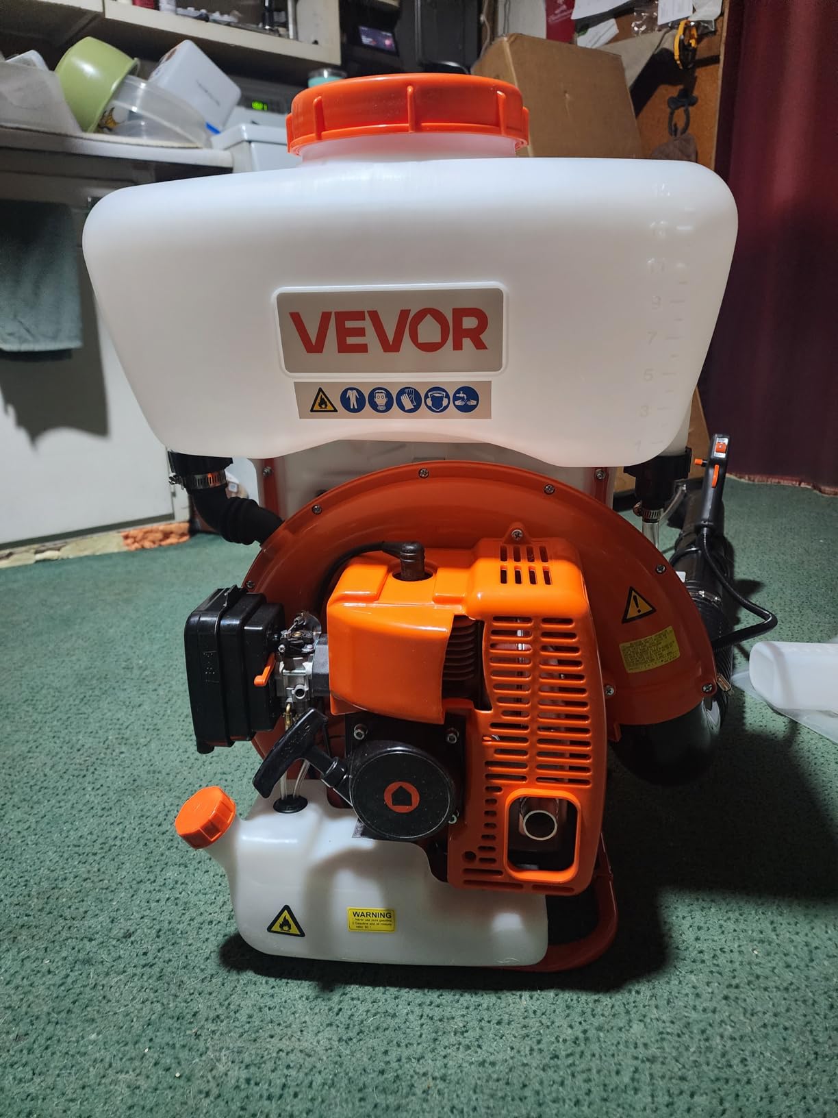 VEVOR Backpack Fogger Sprayer, 63CC 3HP Engine, Gas Powered Fogger Sprayer with 4 Gallon Tank, Powder and Liquid Mister Duster System for Effective Fleas Ticks Critters Control, Gardening & Farming customer photo 2