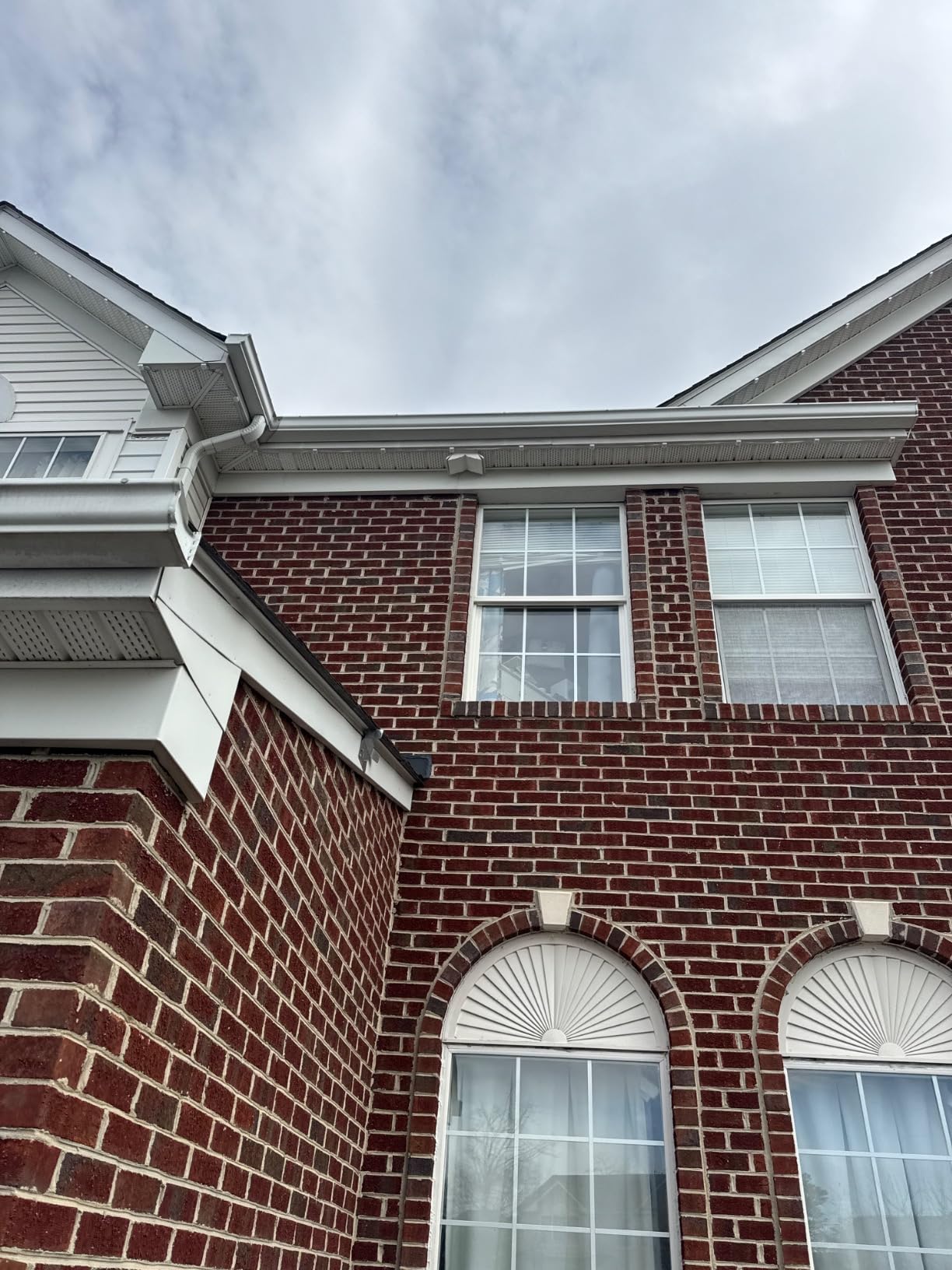 4 Inch Soffit Vent Cover, Great for Bathroom or Dryer Vents, Patented Dual Door Design Prevents Birds and Back Drafts, Highest Efficiency Soffit Exhaust Vents on the Market (Onyx Black) customer photo 2