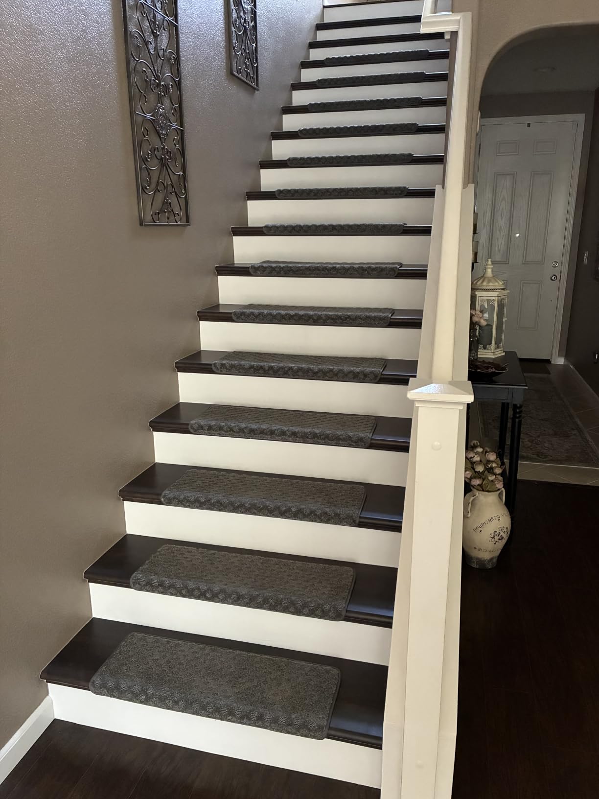 Bullnose Carpet Stair Treads for Wooden Steps Indoor 9.5