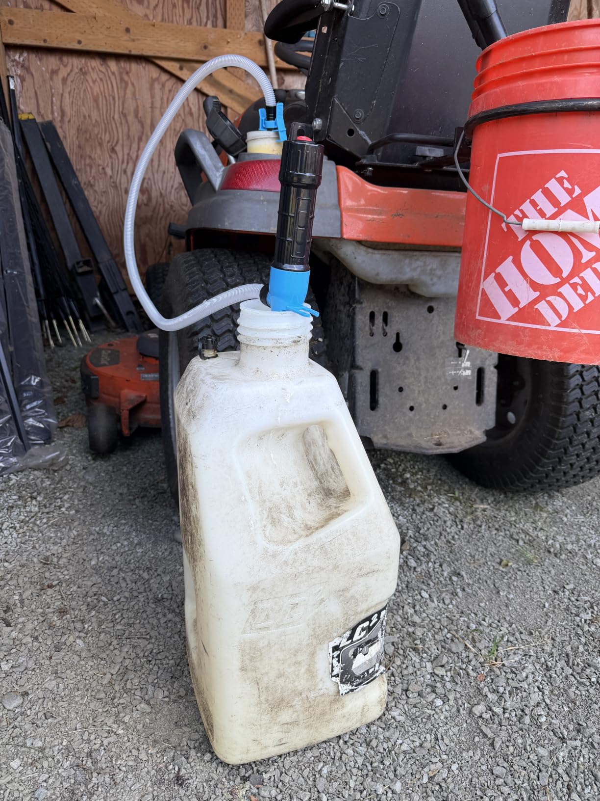 Portable Fuel Transfer Pump with 47