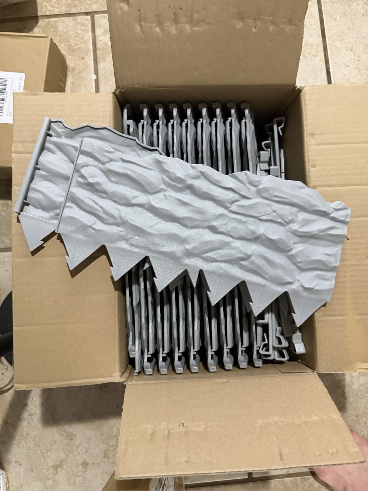 20-Pack No Dig Garden Edging Borders, 20FT Plastic Lawn Edging | with Spikes & Stone Texture - Easy Interlocking Landscape Edging for Yard, Flower Bed, Driveway, Heavy-Duty & Easy Install customer photo 2
