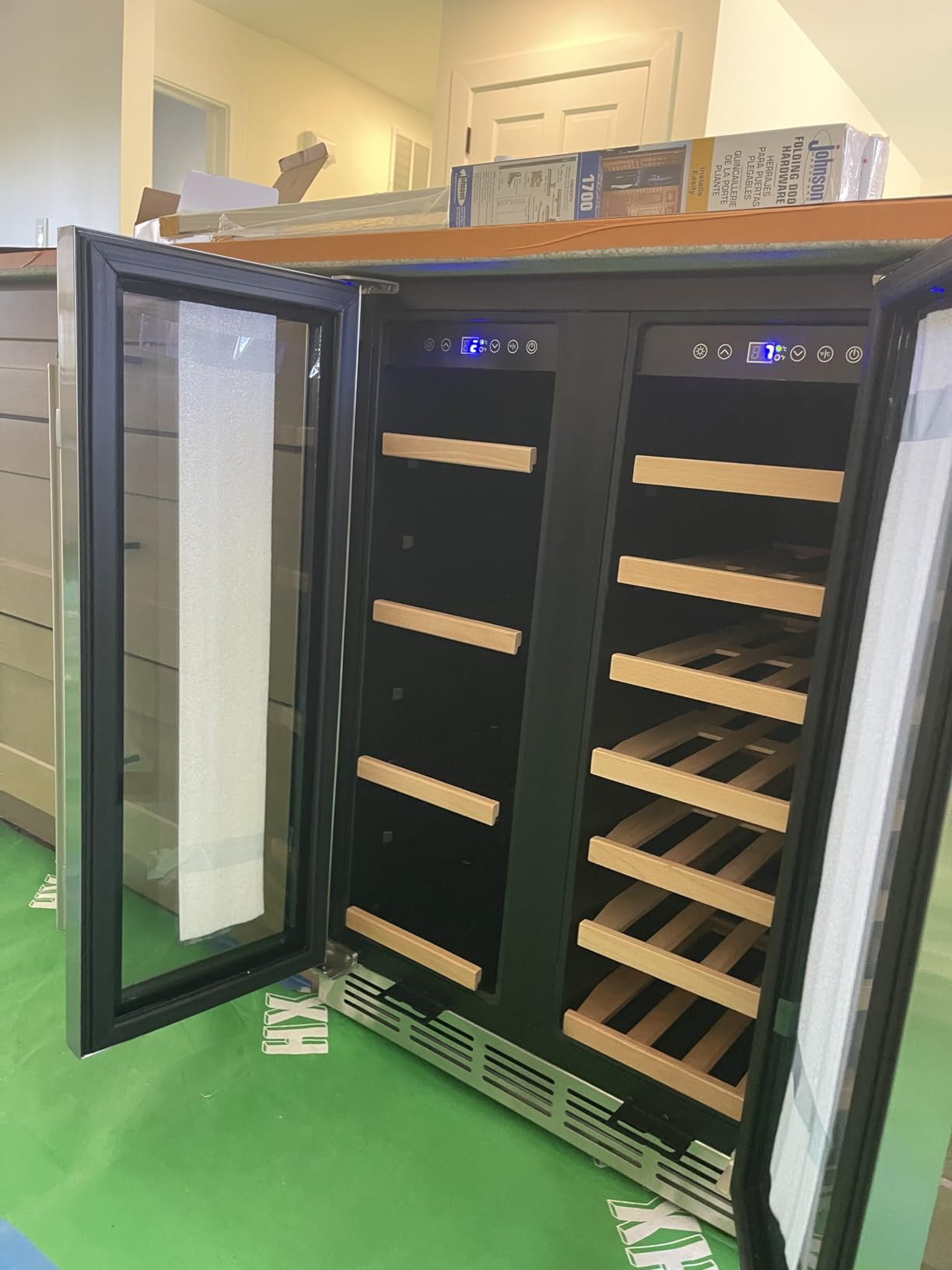 Back Bar Cooler with 3 Glass Door, 11.2 Cu.Ft Commercial Beverage Fridge, Under Counter Display Refrigerator with Safety Lock for Beer, Soda, Wine, Built-In/Freestanding for Bar Store Restaurant customer photo 2