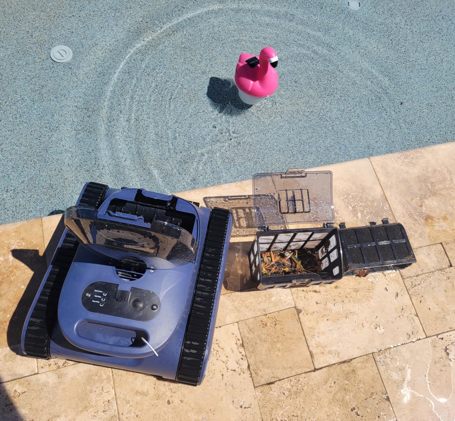 Pool Vacuum for Inground Pools & Above Ground Pool, Cordless Robotic Pool Cleaner with 180W Brushless Motor, 3-Hour Runtime, Wall-Climbing Pool Robot Scrubber for Pools up to 2150 Sq.Ft. customer photo 1