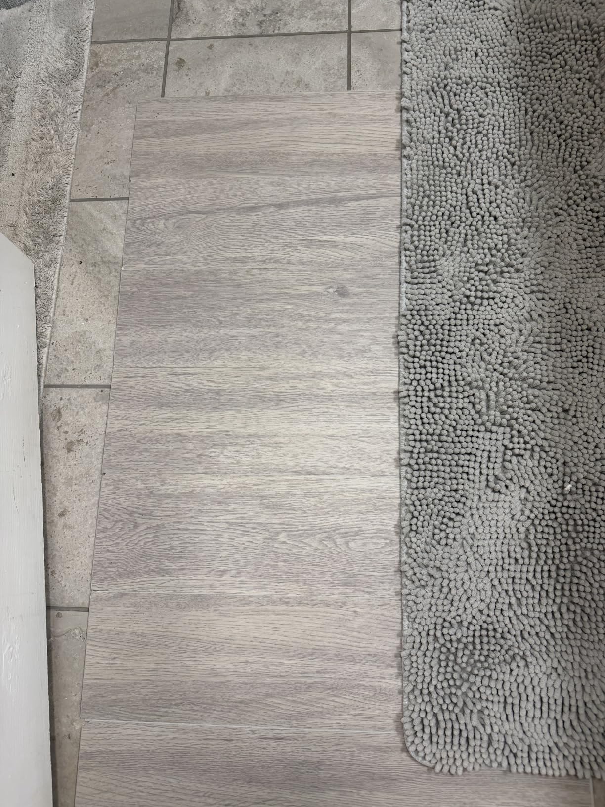 Art3d Wood Textured Click-Lock SPC Floor Tiles 24-Pack, 24x6 Inch Vinyl Floor Planks - Waterproof Flooring for Living Room, Kitchen, Basement, Ideal for New Home Buyers & Future Movers, Ash Brown customer photo 1