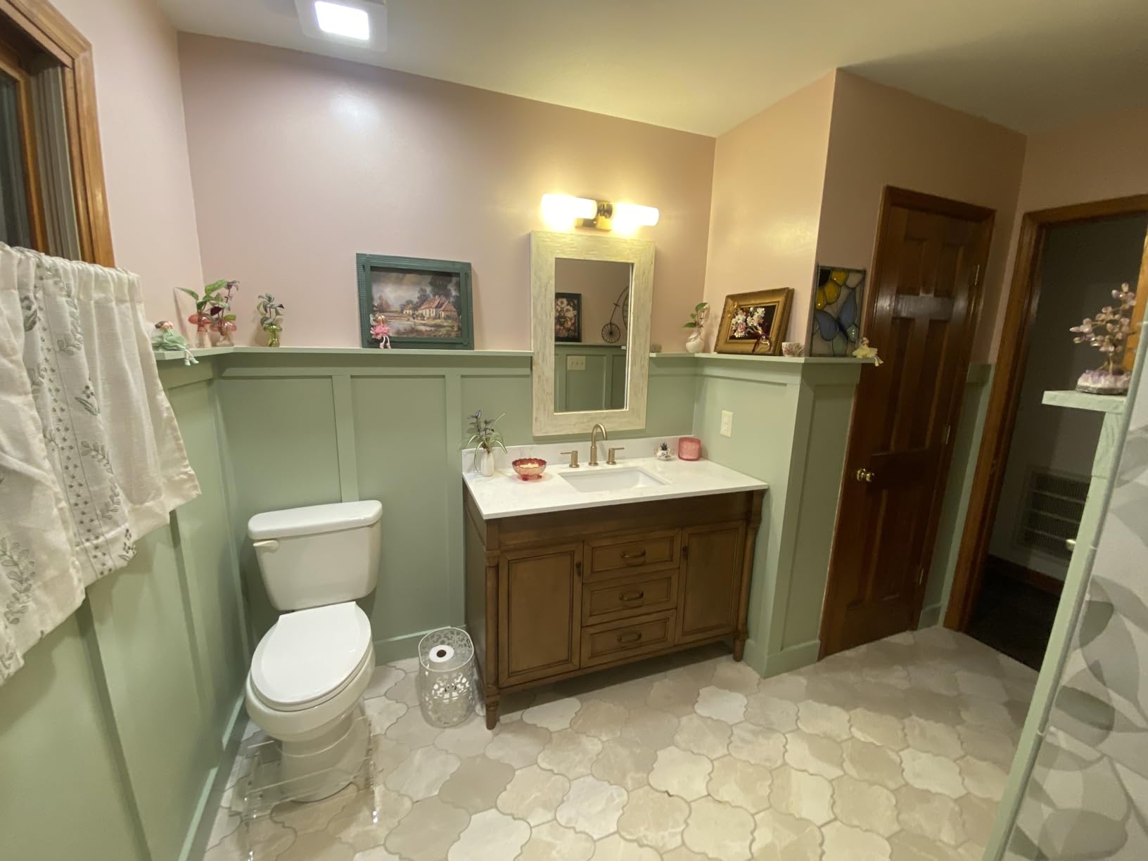 60 Inch Bathroom Vanity with Sink Combo, Classic Cabinet with Countertop & Backsplash, Solid Wood with Soft Closing Doors & Dovetail Drawers, Ceramic Sink, Light Walnut customer photo 1
