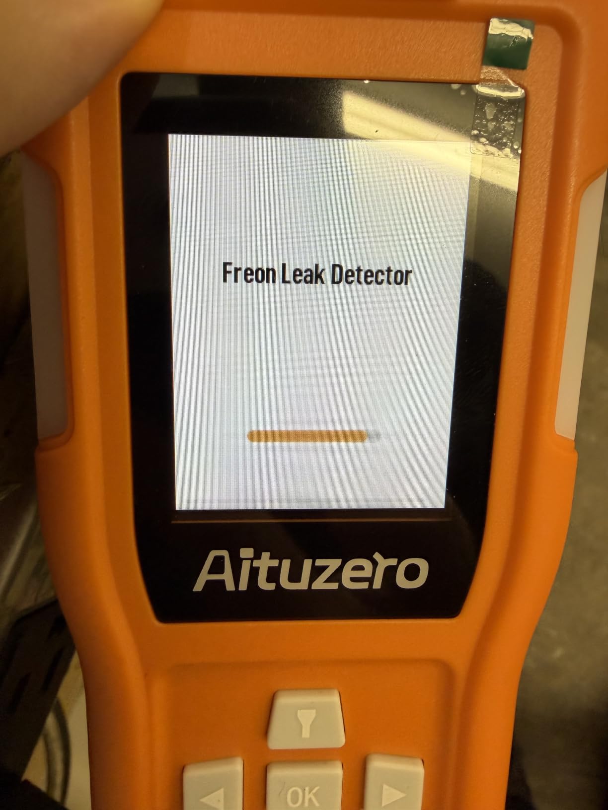 Rechargeable Refrigerant Leak Detector, HVAC Freon Leak Detector with Japanese Sensor, 3 Sensitivity Levels, TFT Display, 3 Alarm Modes, AC Gas Sniffer customer photo 2