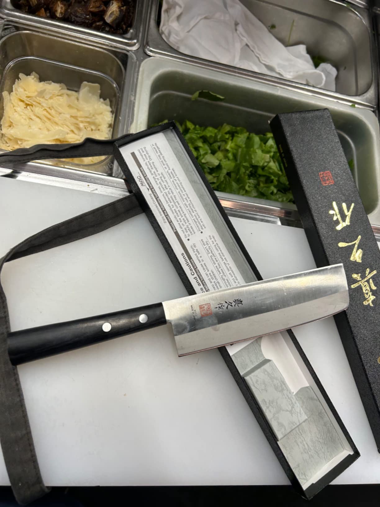 Mac Knife Japanese Series Vegetable Cleaver, 6-1/2-Inch customer photo 1