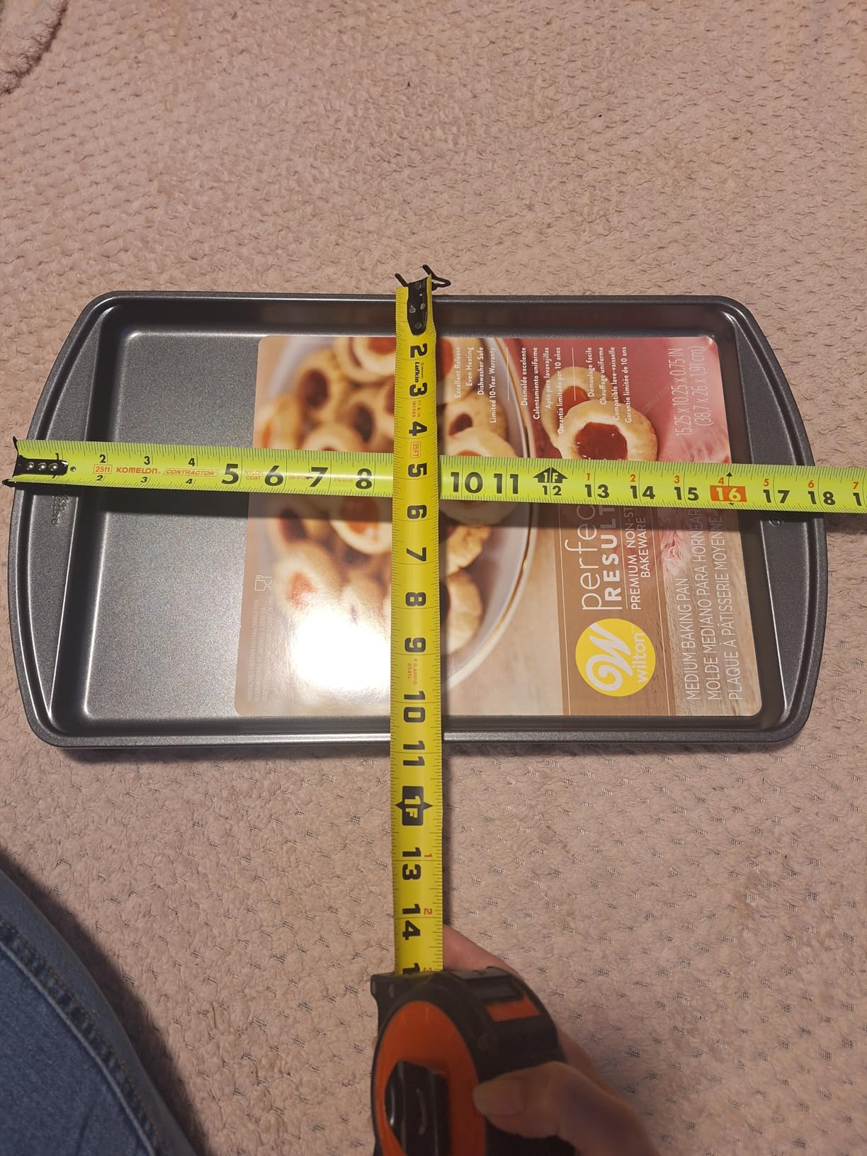 Wilton Gold Non-Stick Cookie Sheet, Made Without PFAS, 15.25 x 10.25 in. customer photo 2
